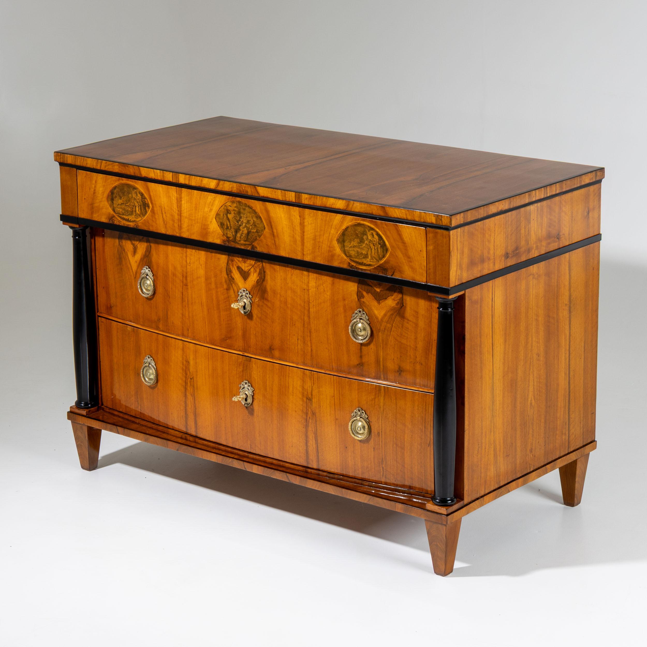 Chest of Drawers with Transfer Decoration, Southern Germany, circa 1820 en vente 2