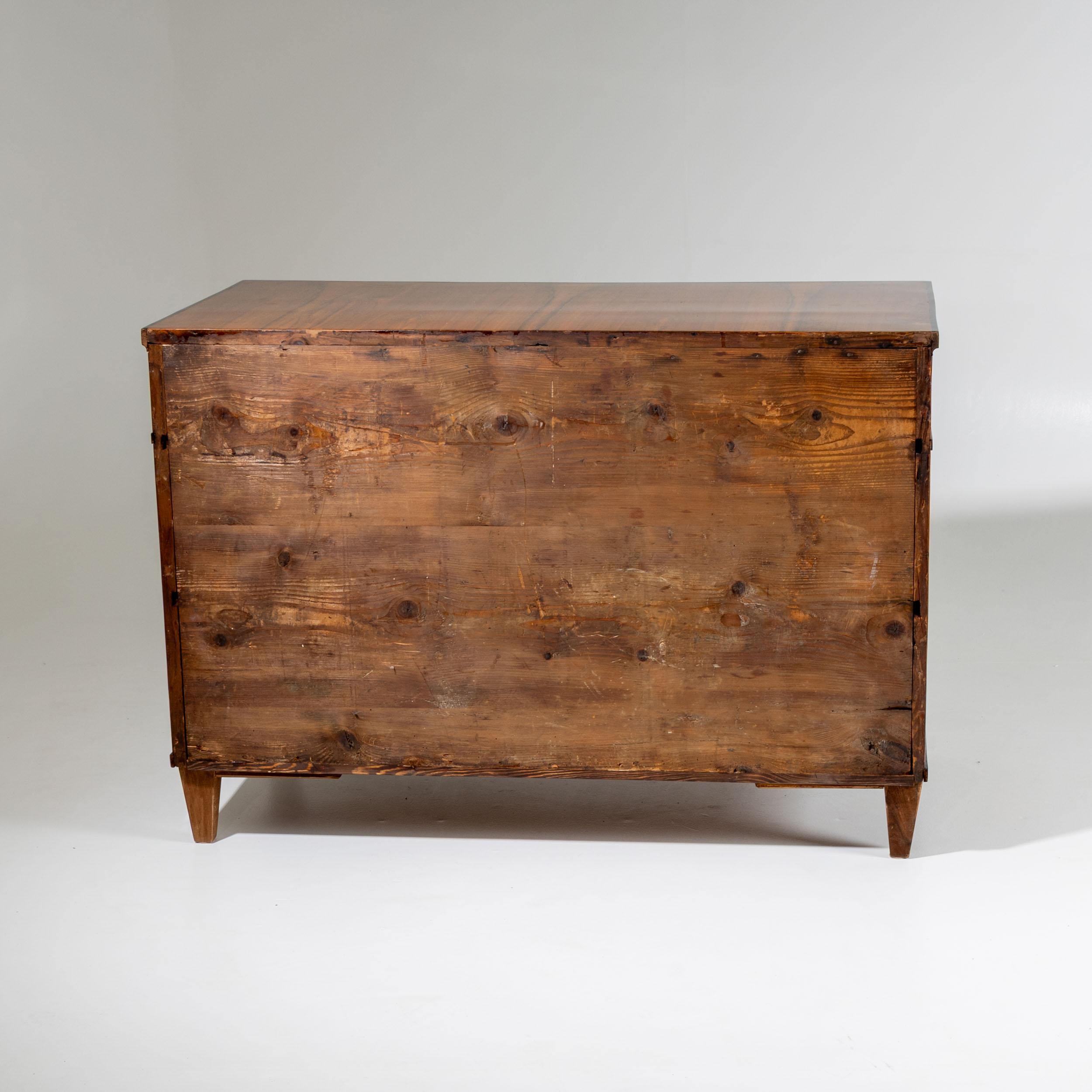 Chest of Drawers with Transfer Decoration, Southern Germany, circa 1820 en vente 4