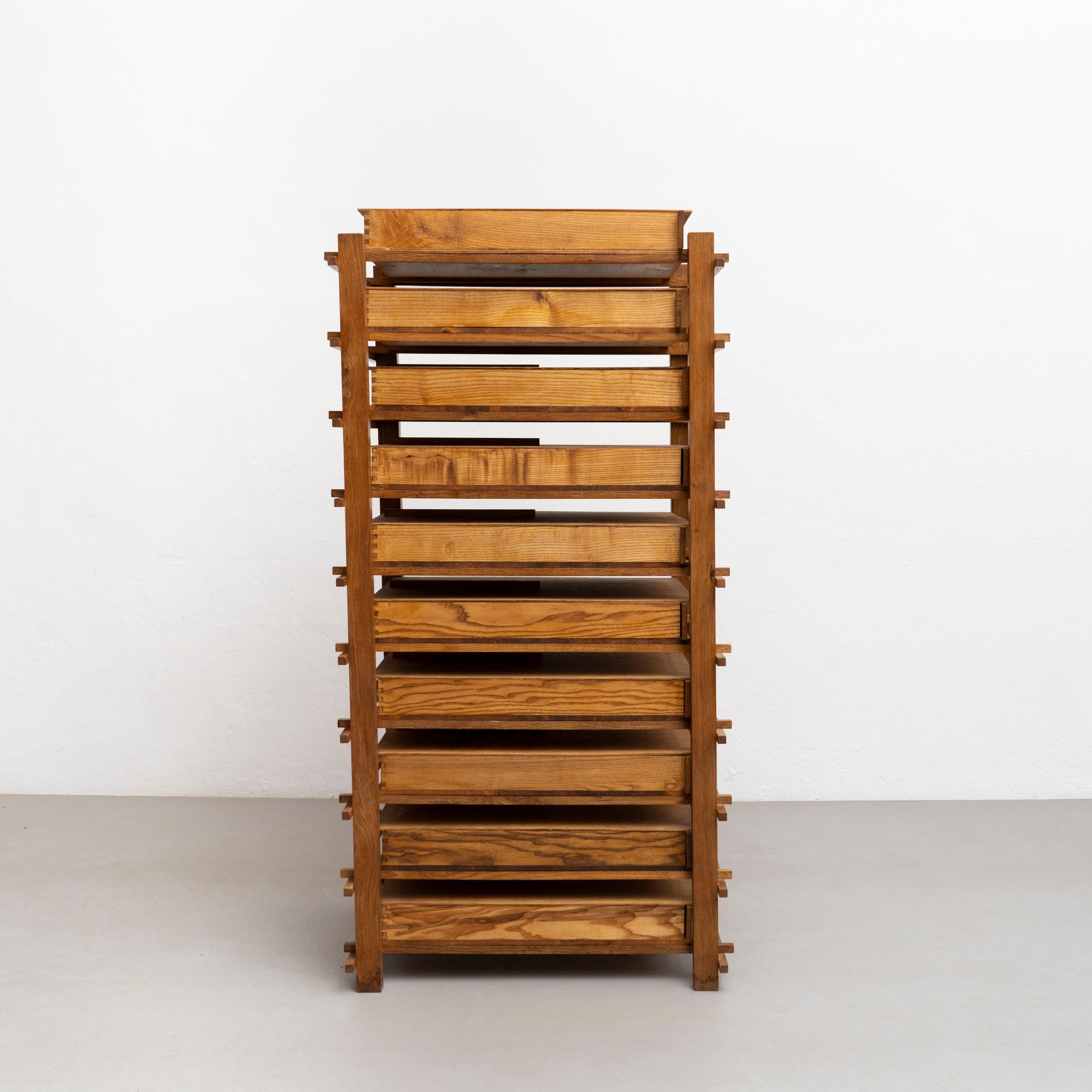 Chest of Mid-Century Modern Wood Drawers After Gerrit Rietveld, circa 1970 In Good Condition For Sale In Barcelona, Barcelona