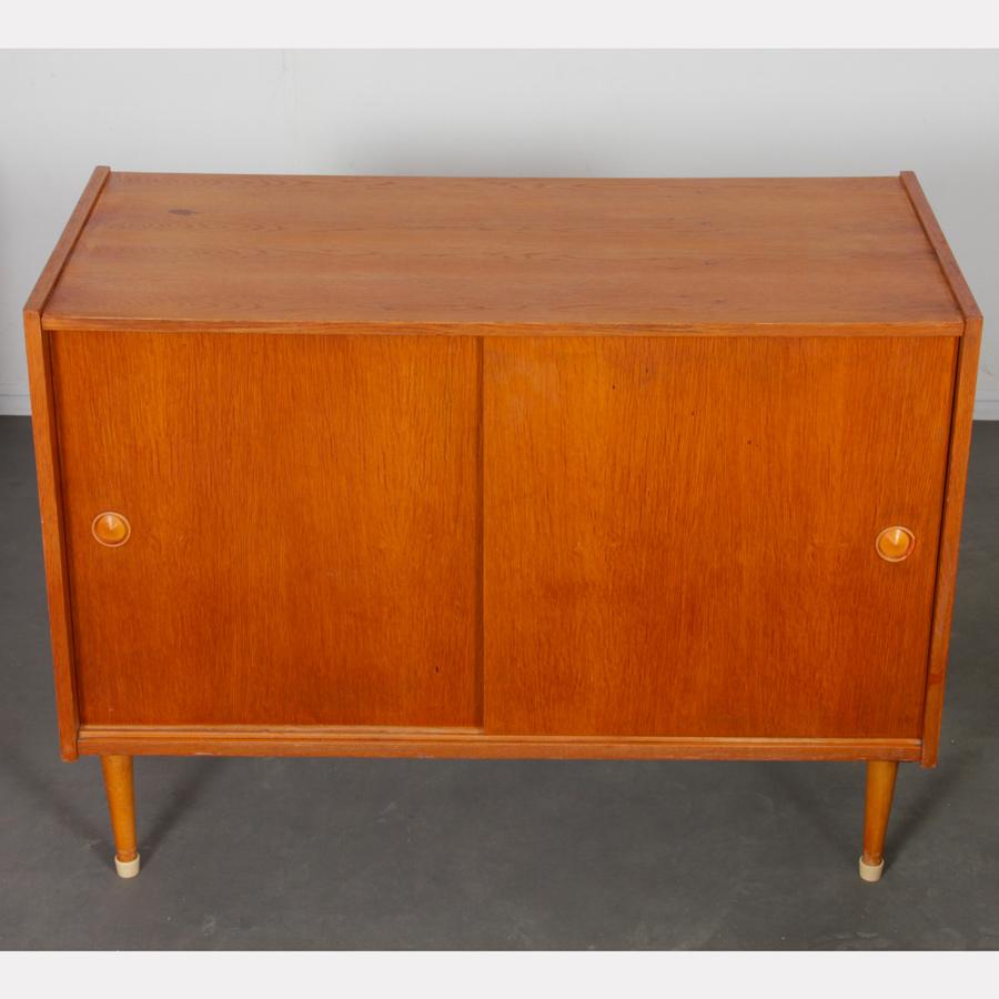 Slovacco Cassapanca prodotta da Zapadoslovenske Nabytkarske Zavody, anni '60 in vendita