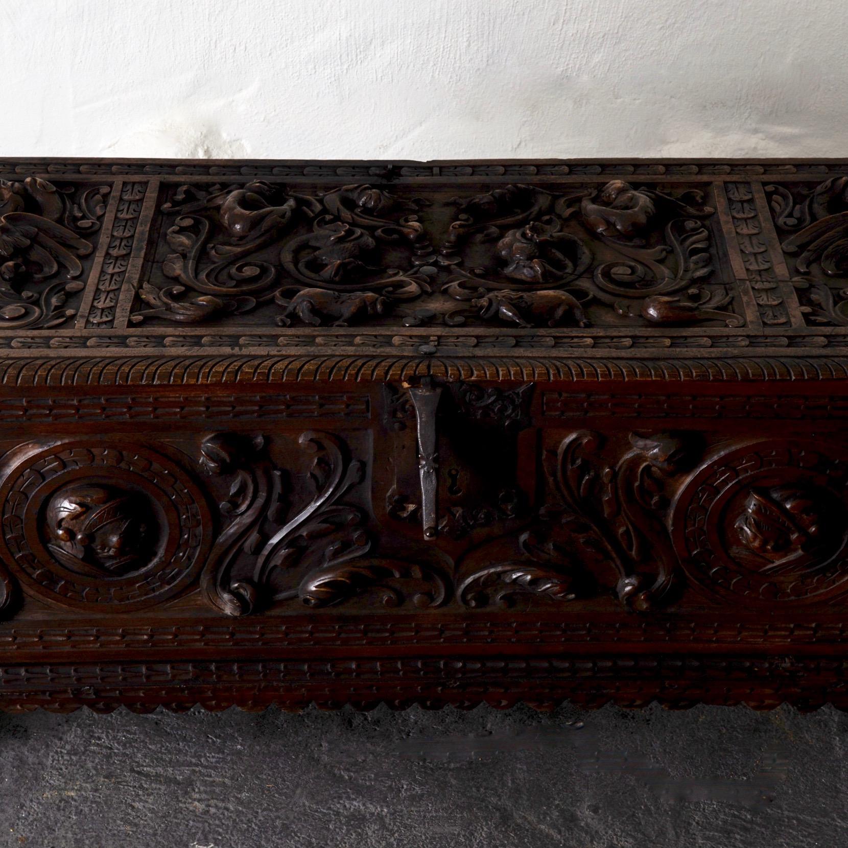 Chest South of Europe Baroque Oak, 18th Century For Sale 2