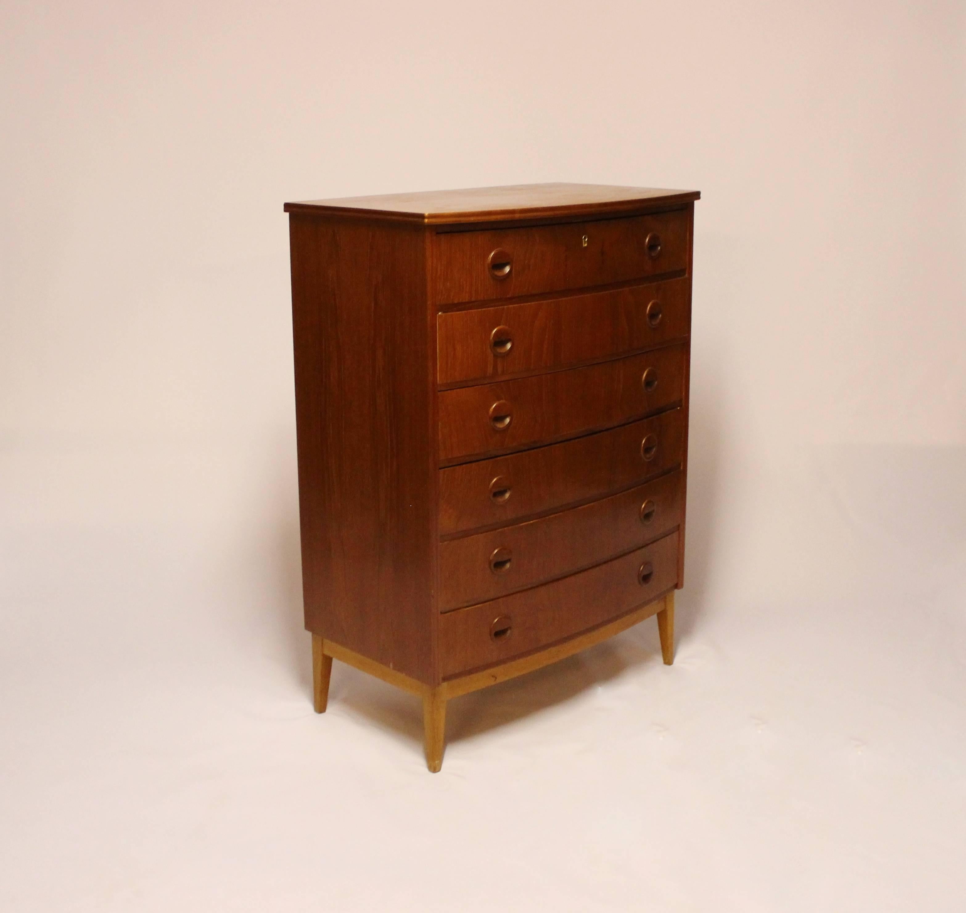 Chest with six drawers, in teak designed by Kai Kristiansen and from the 1960s. The chest is in great vintage condition.