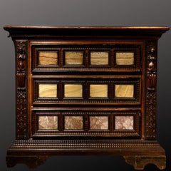Chest with three drawers - Lombardy, 17th century