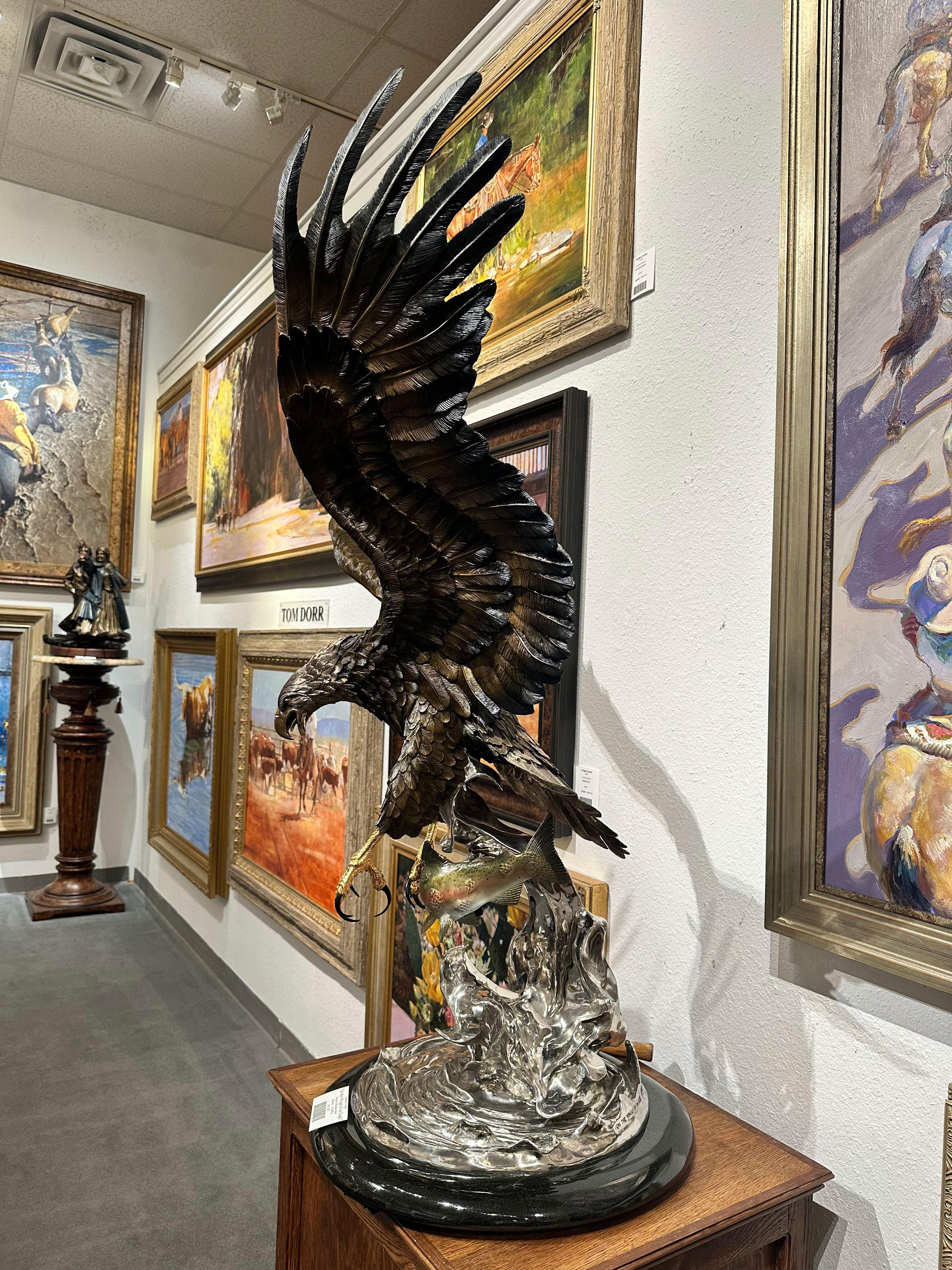 „On the Wings of an Eagle“, Chester Fields, Skulptur aus Bronze und Stahl, 54x40x24 im Angebot 1