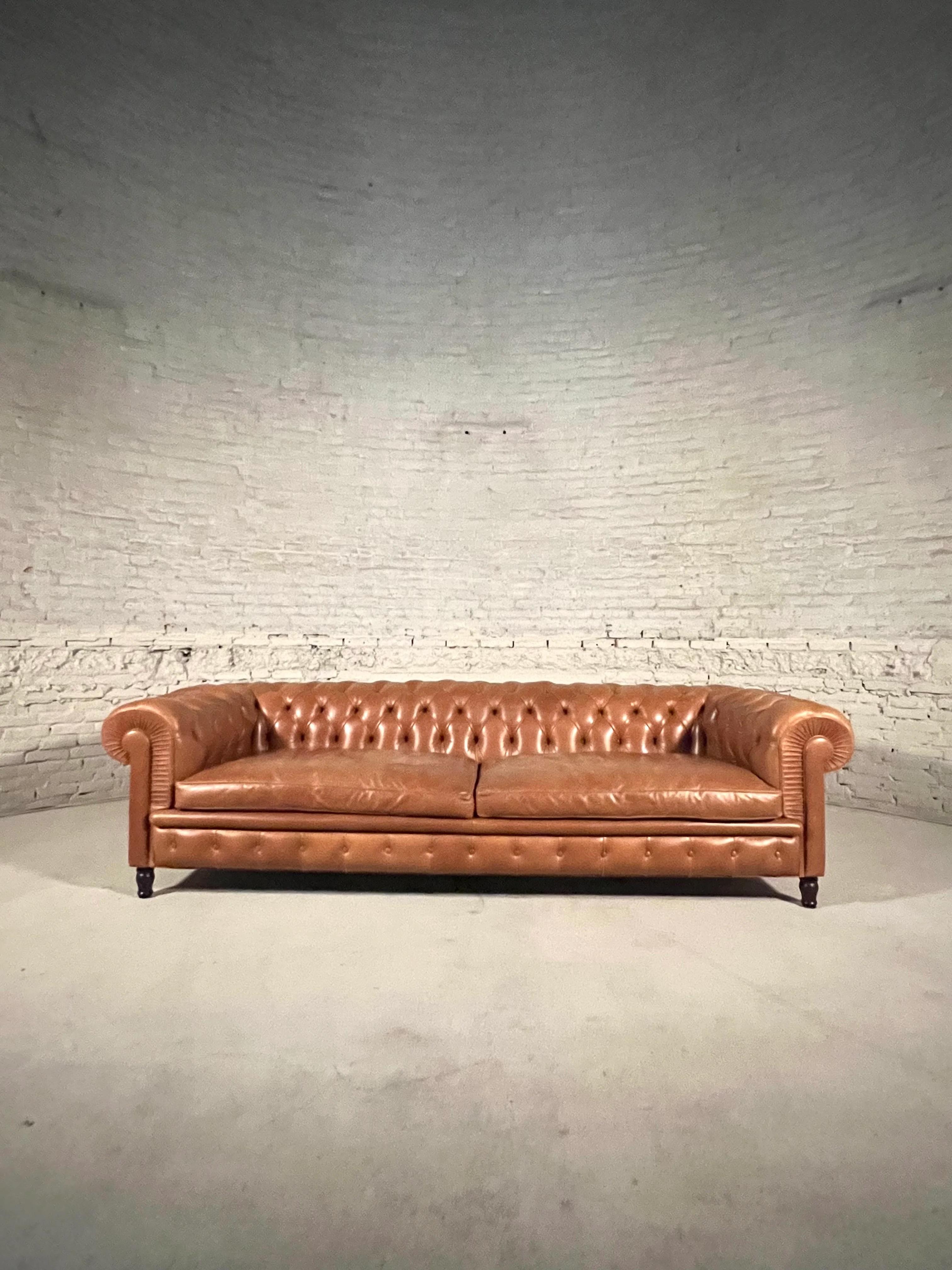 A prestigious and exclusive reissue of a grand historic. The four-seater sofa, an elegant and generously-proportioned reinterpretation of one of the most iconic pieces from the Poltrona Frau Archives, the artisan mastery and zest for perfection,
