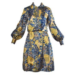 Chester Weinberg Vintage-Kleid aus den 1960er Jahren mit Seidenblumenmuster – Strassknöpfe