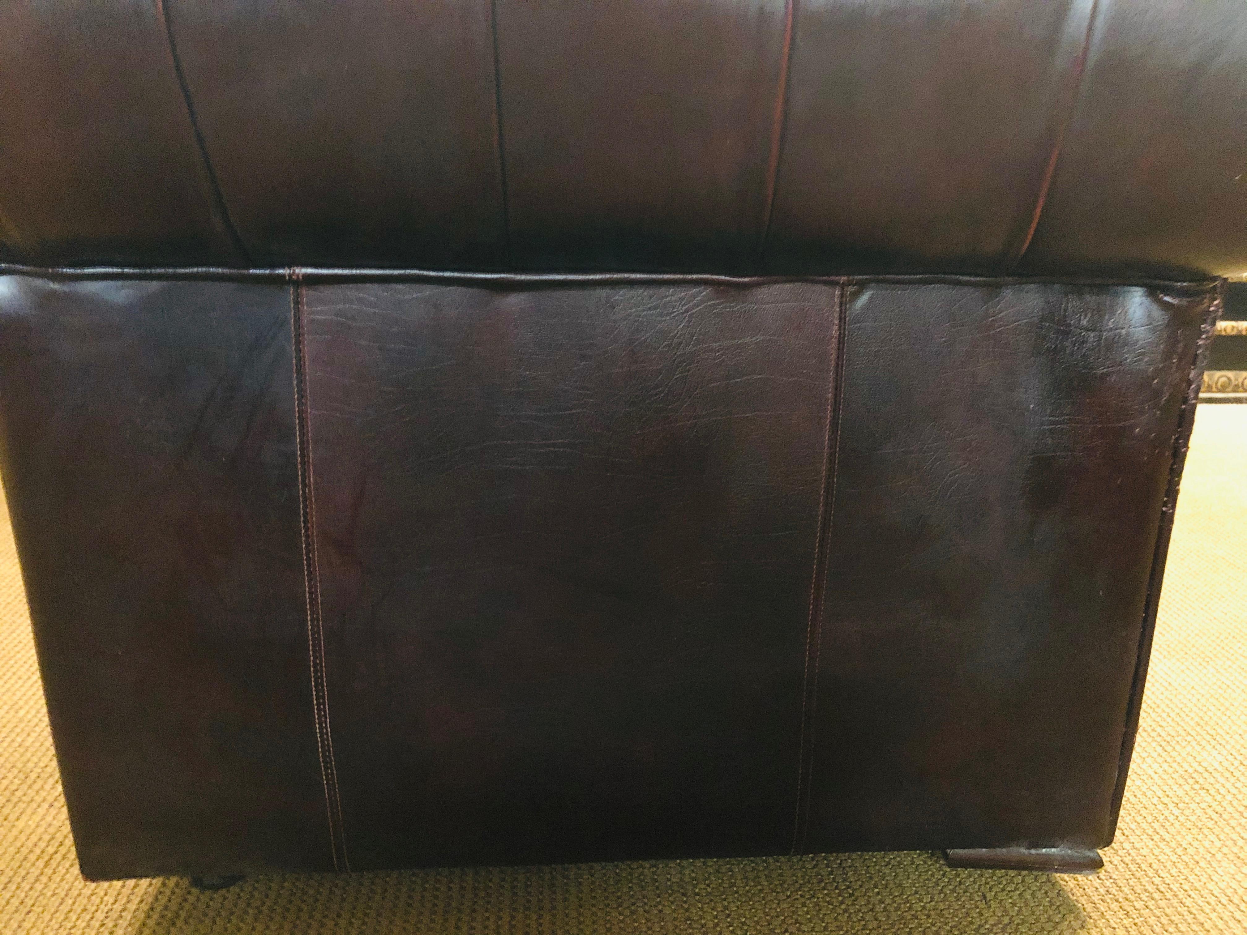 Chesterfield 2-Seat Set Centurion Genuine Leather Oxblood, England 5