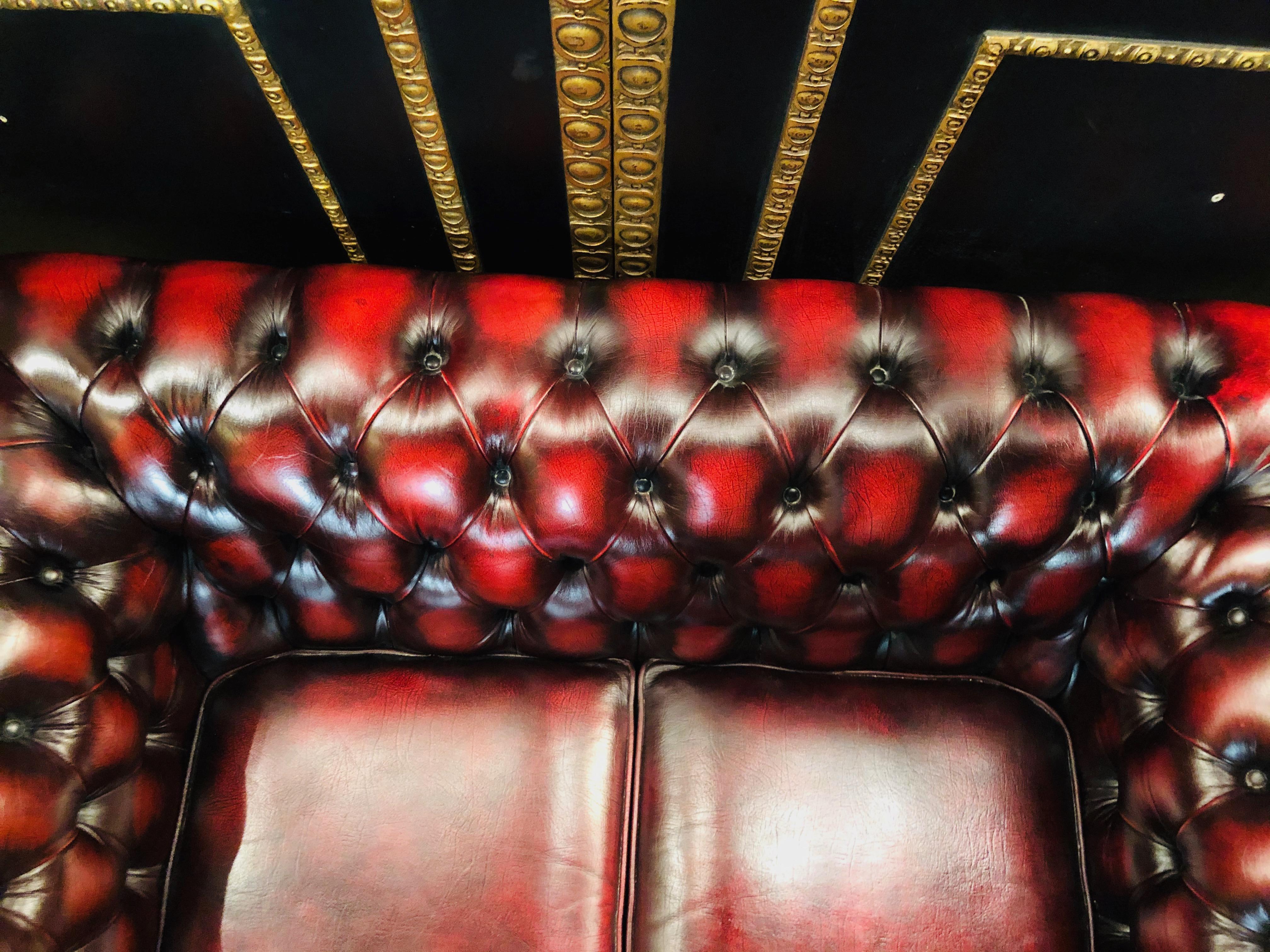 Chesterfield 2-Seat Set Centurion Genuine Leather Oxblood, England 1