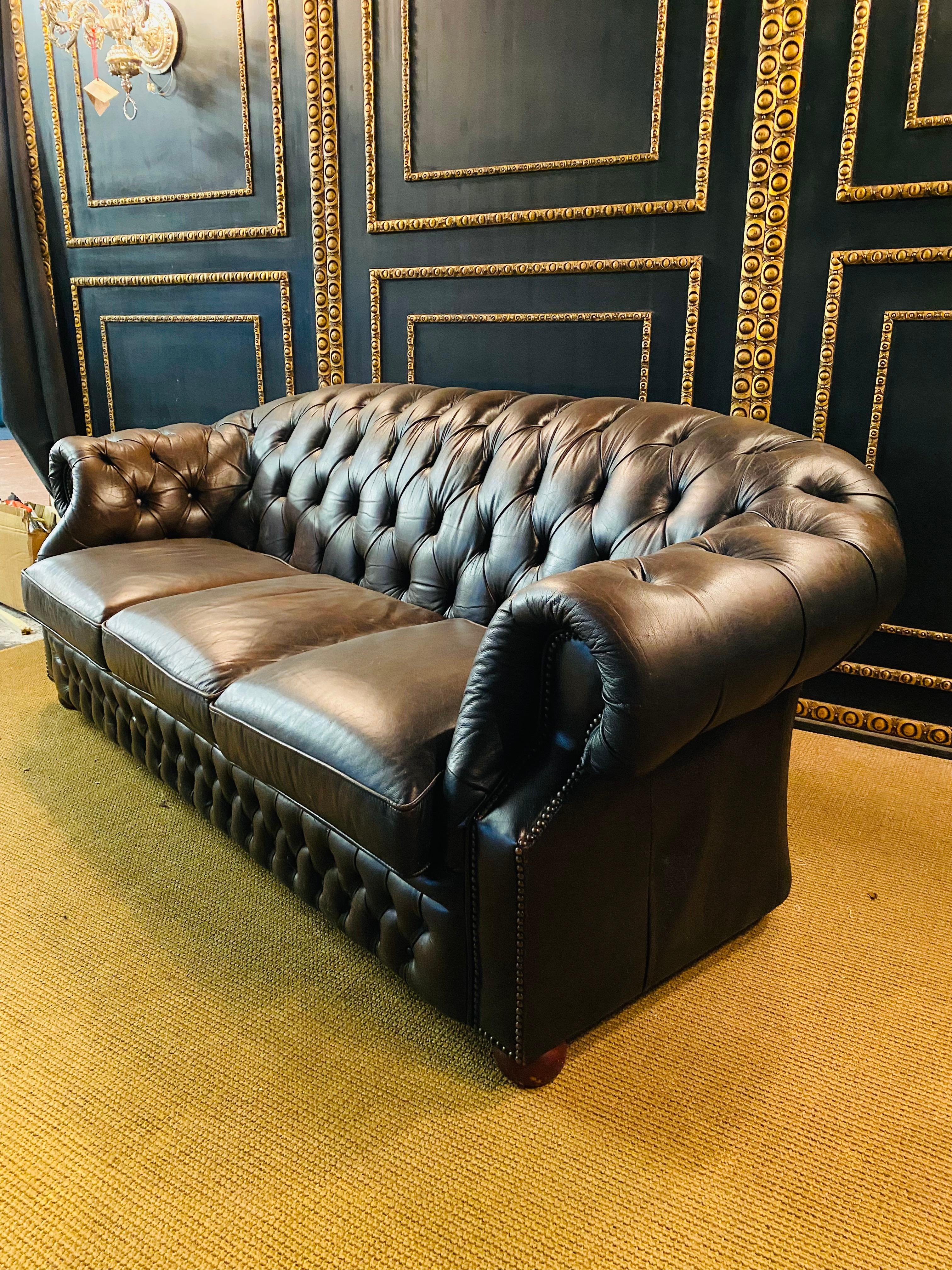 original Chesterfield 3-Seat Brown Leather Sofa Kent Modell Brand by Centurion 2