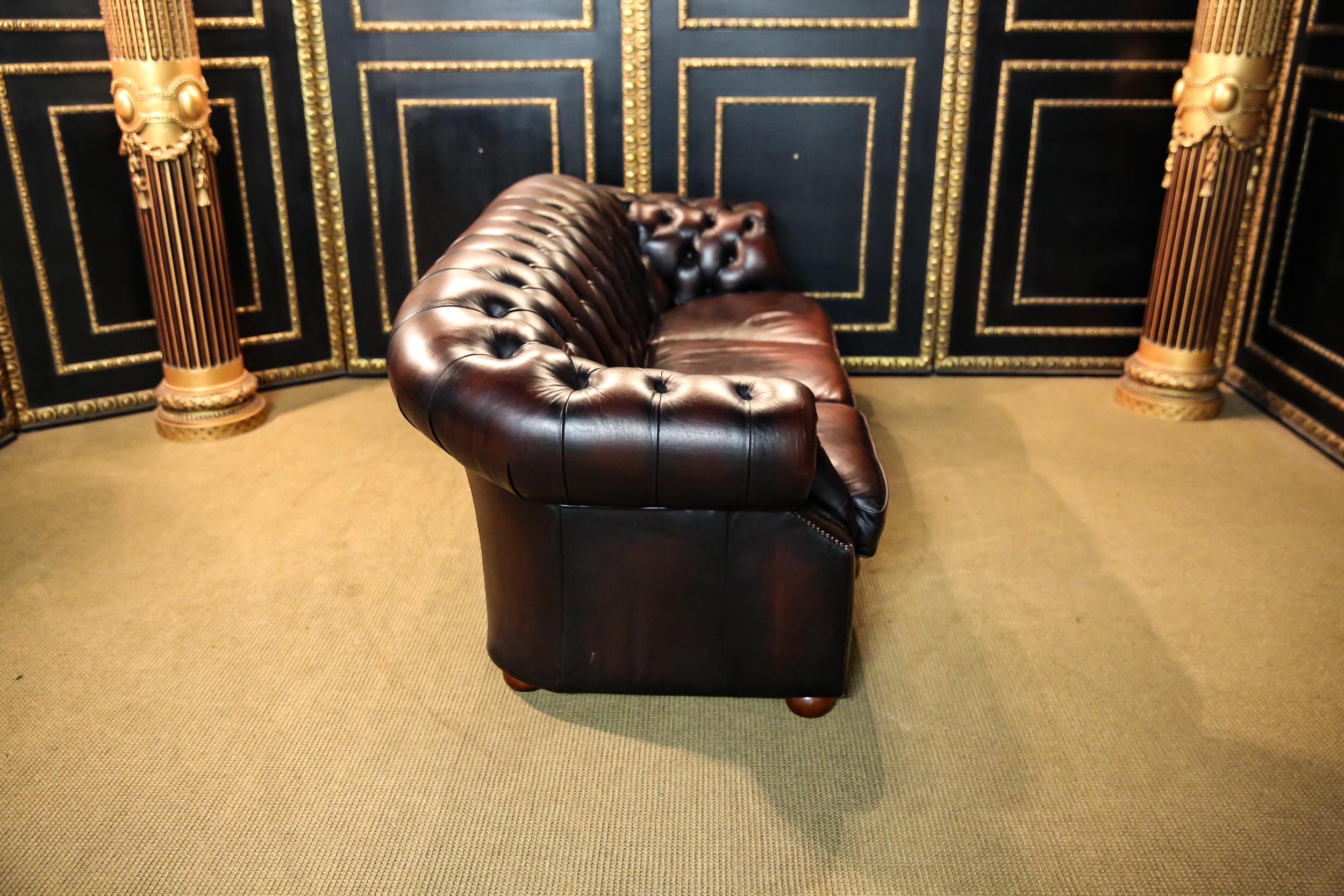 20th Century Chesterfield 3-Seat Sofa Kent Modell Brand by Centurion