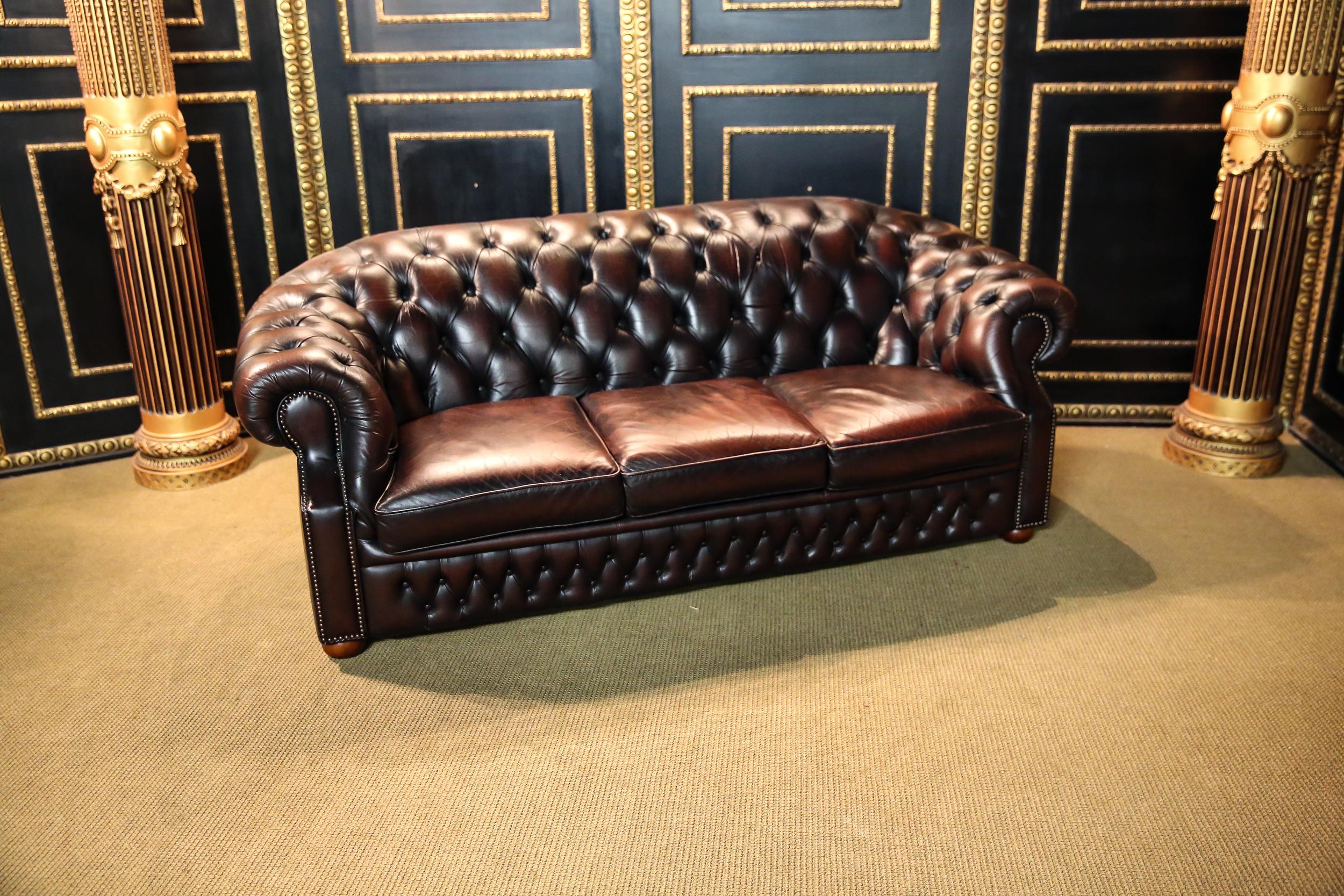Chesterfield 3-Seat Sofa Kent Modell Brand by Centurion In Good Condition In Berlin, DE