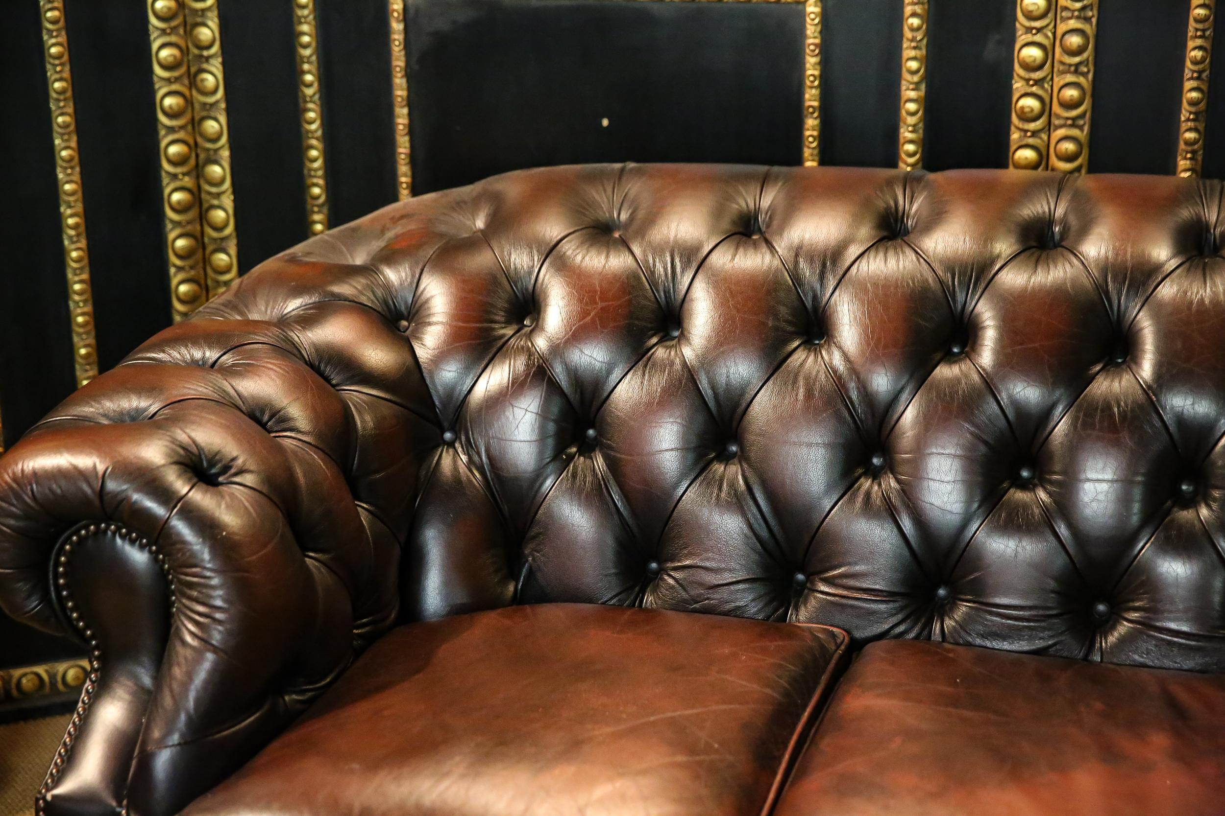 Chesterfield 3-Seat Sofa Kent Modell Brand by Centurion 3
