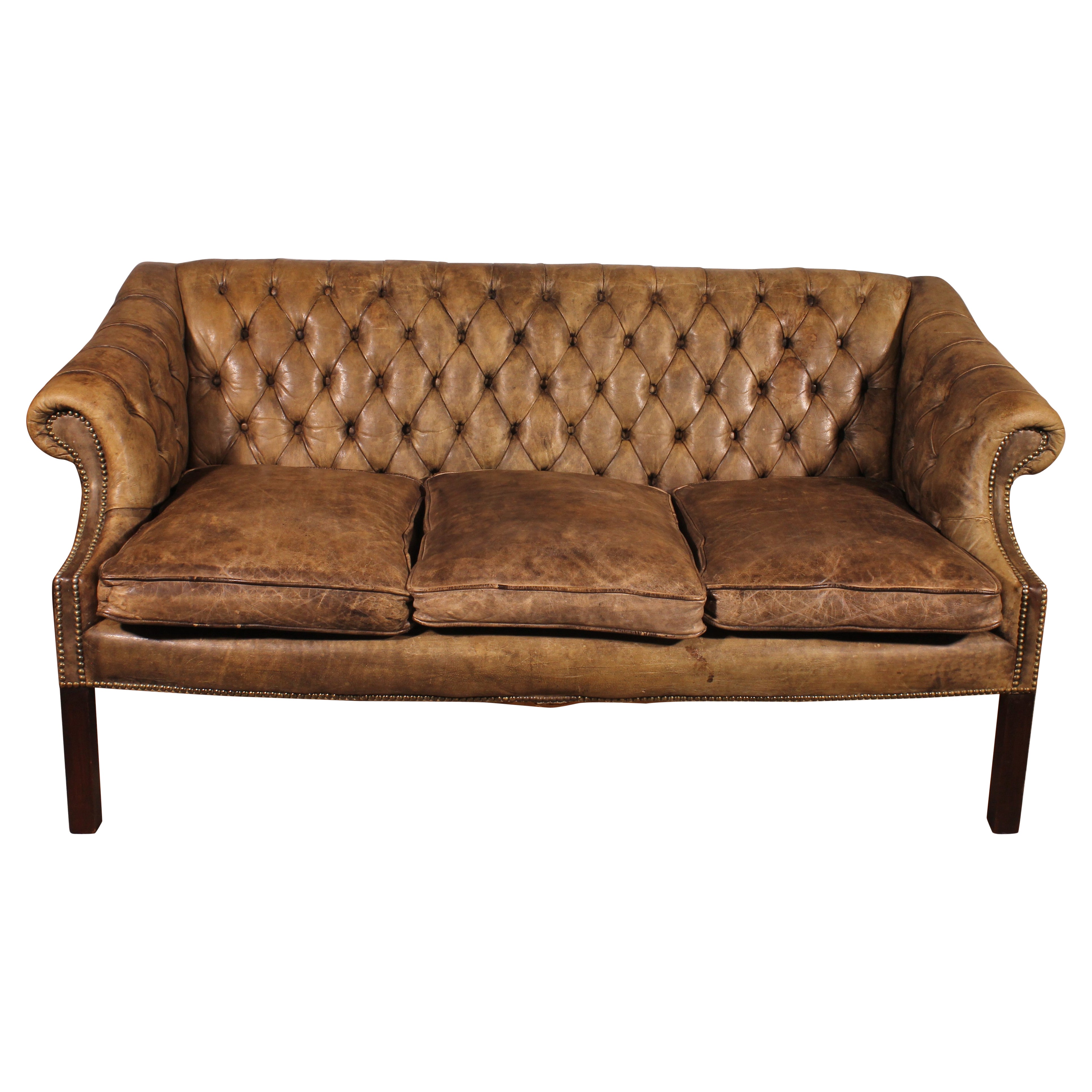 Chesterfield a 3 posti in pelle Greene & Greene Light in vendita