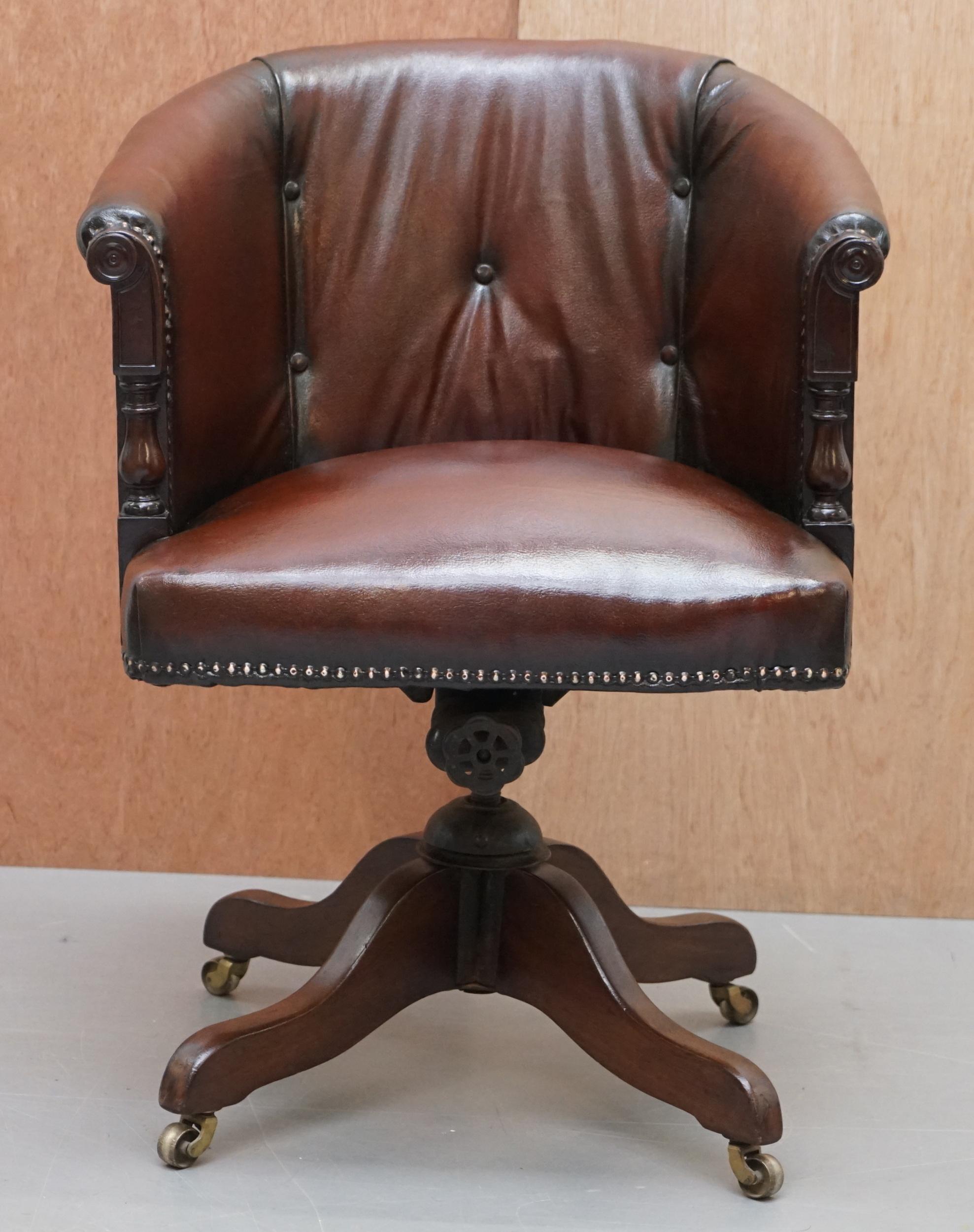We are delighted to this fully restored circa 1860 Barrell back Chesterfield hand dyed brown leather office chair

This chair is really quite exquisite, it’s one of the earliest types of swivel chairs I have ever seen, the frame is solid oak, the