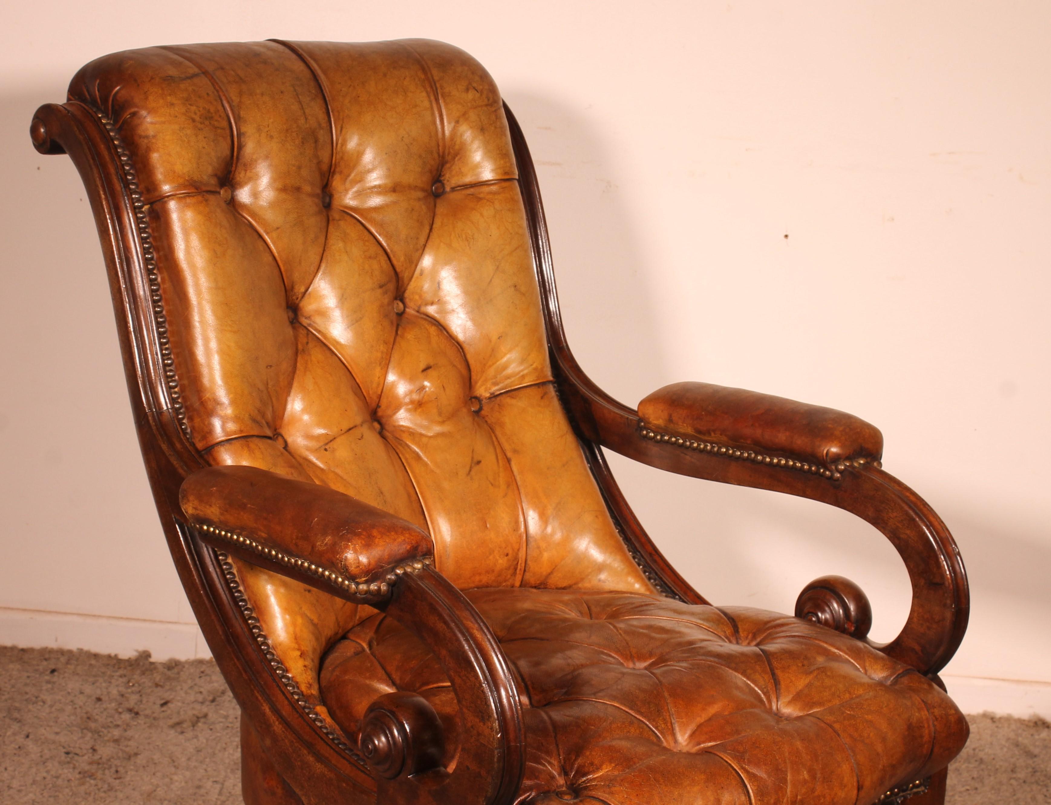 Vittoriano Poltrona Chesterfield - XIX secolo, dall'Inghilterra in vendita