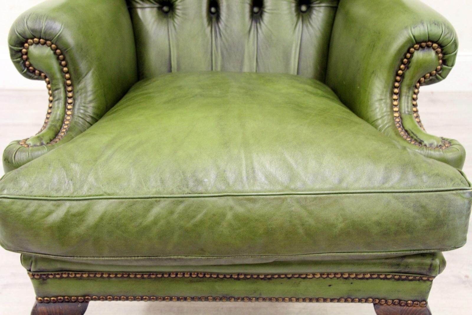 Antique Chesterfield Armchair Wing Chair In Good Condition For Sale In Lage, DE