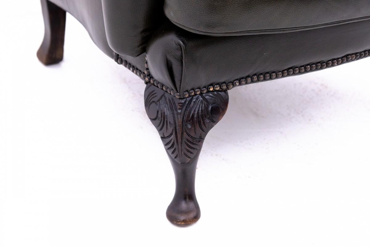 Sillón Chesterfield de los años 50, Europa Occidental. en venta 3