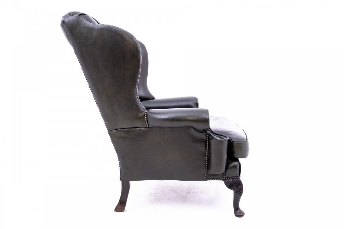 Sillón Chesterfield de los años 50, Europa Occidental. en venta 4