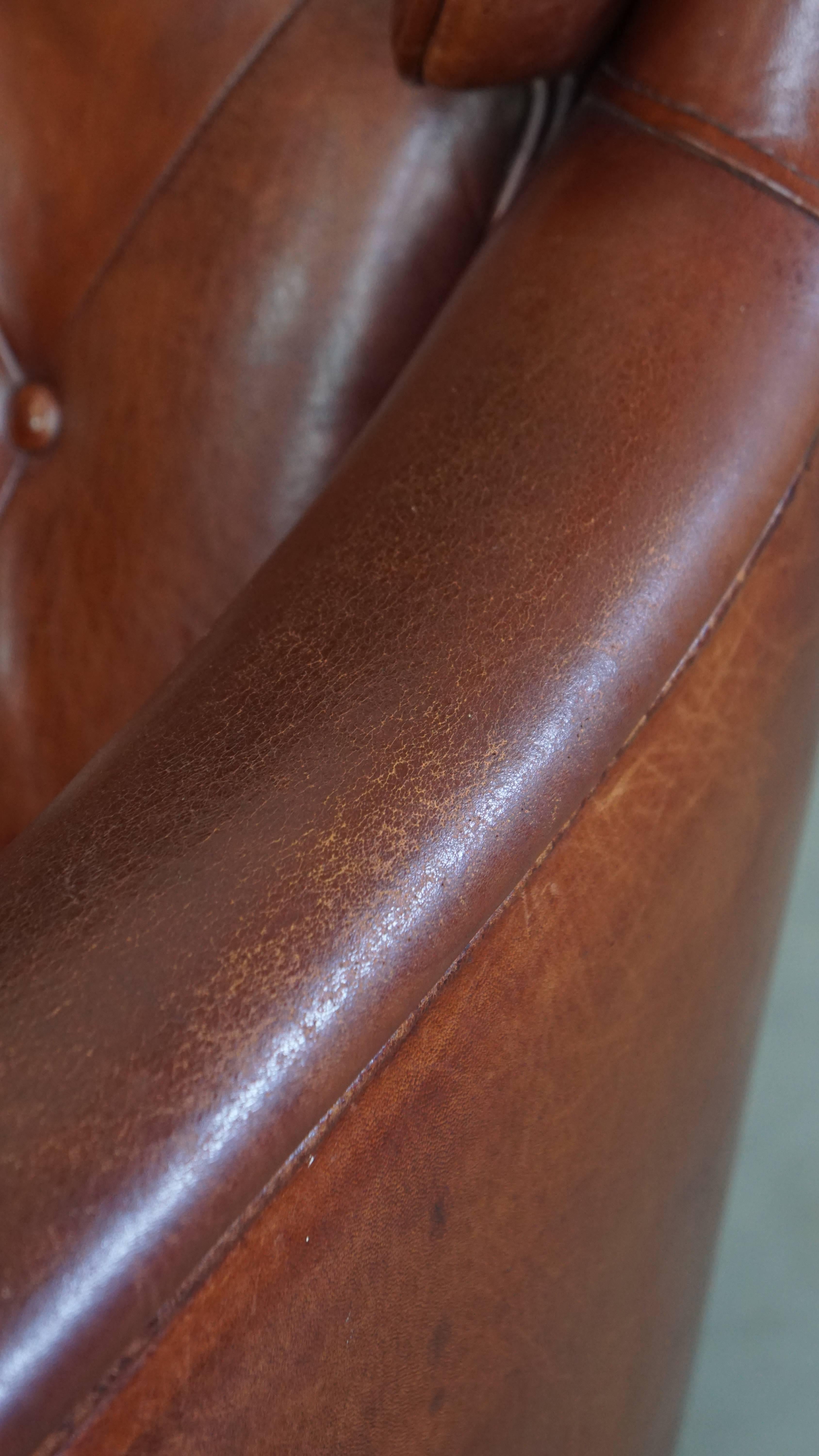 Sillón Chesterfield de piel de oveja en venta 9