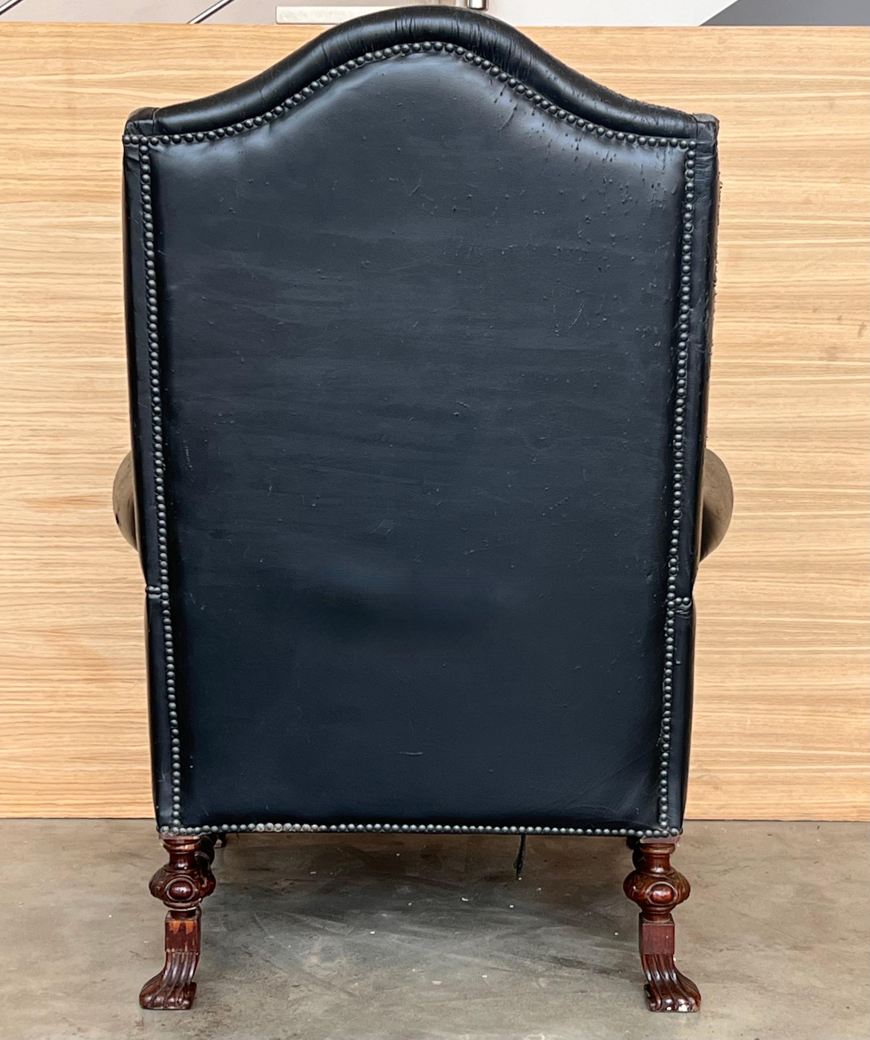 Poltrona Chesterfield in pelle nera degli anni '50, Europa occidentale. in vendita 2