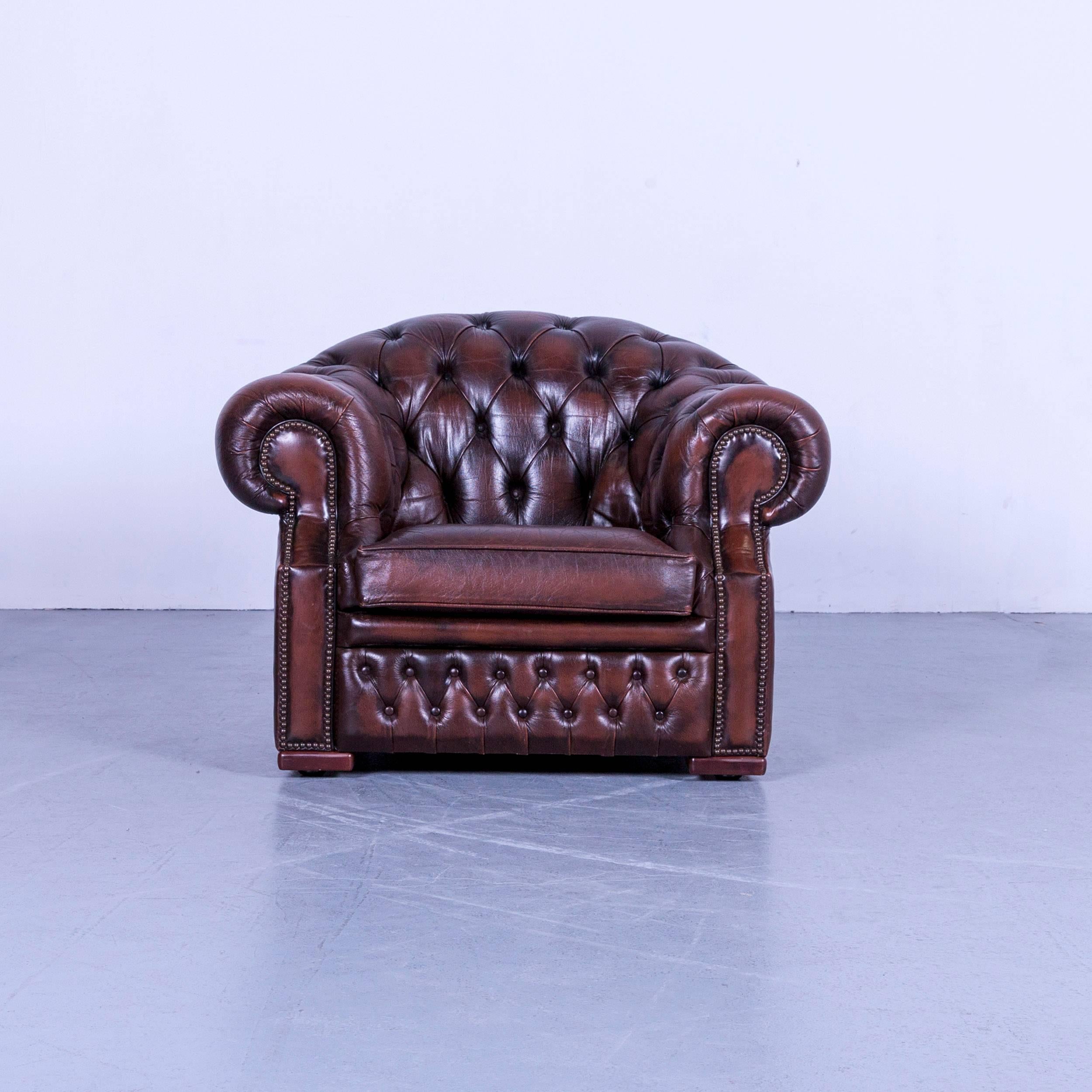 We bring to you an Chesterfield Centurion leather armchair brown one-seat.


































 