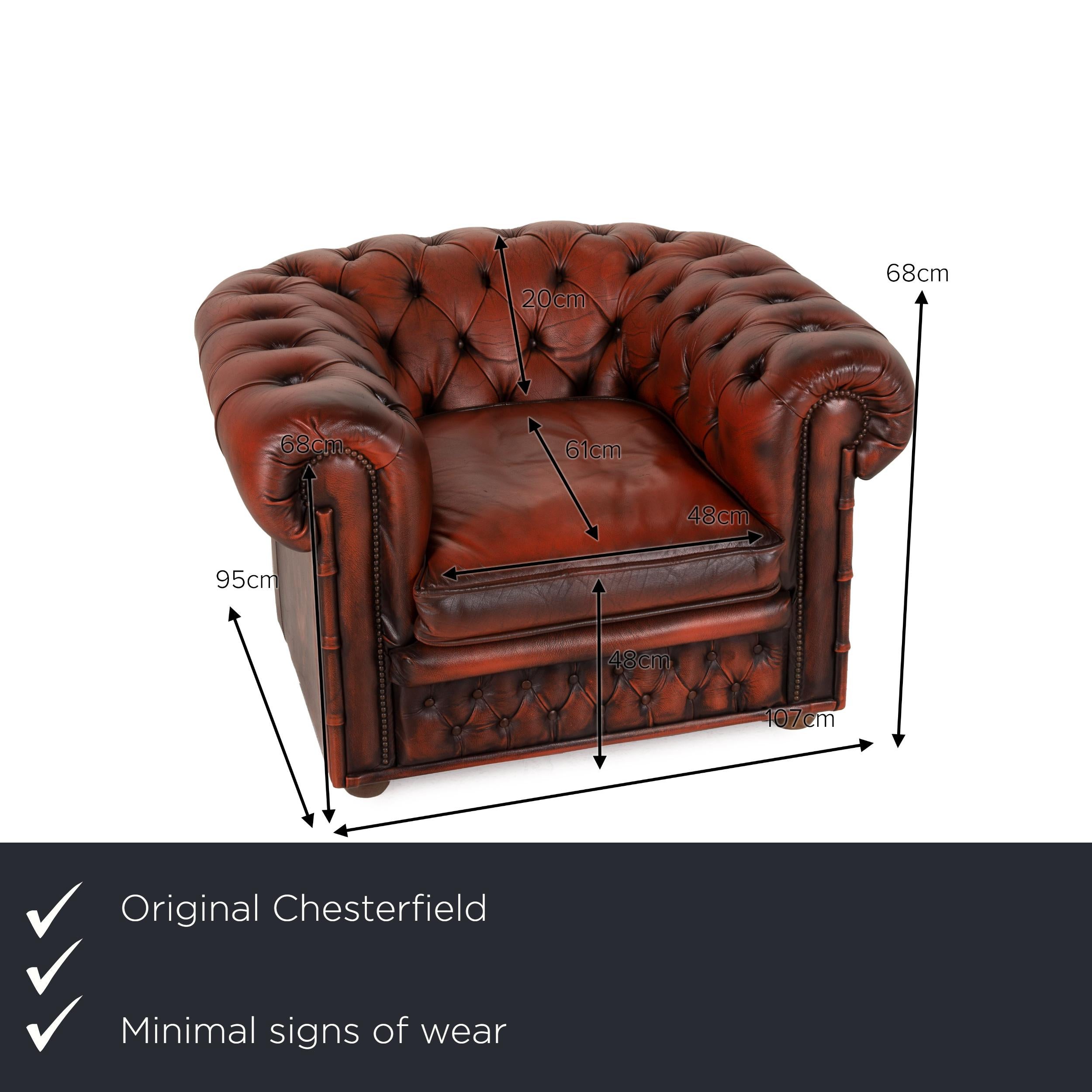 We present to you a Chesterfield Centurion leather armchair brown red.
 

 Product measurements in centimeters:
 

Depth: 95
Width: 107
Height: 68
Seat height: 48
Rest height: 68
Seat depth: 61
Seat width: 48
Back height: 20.
 