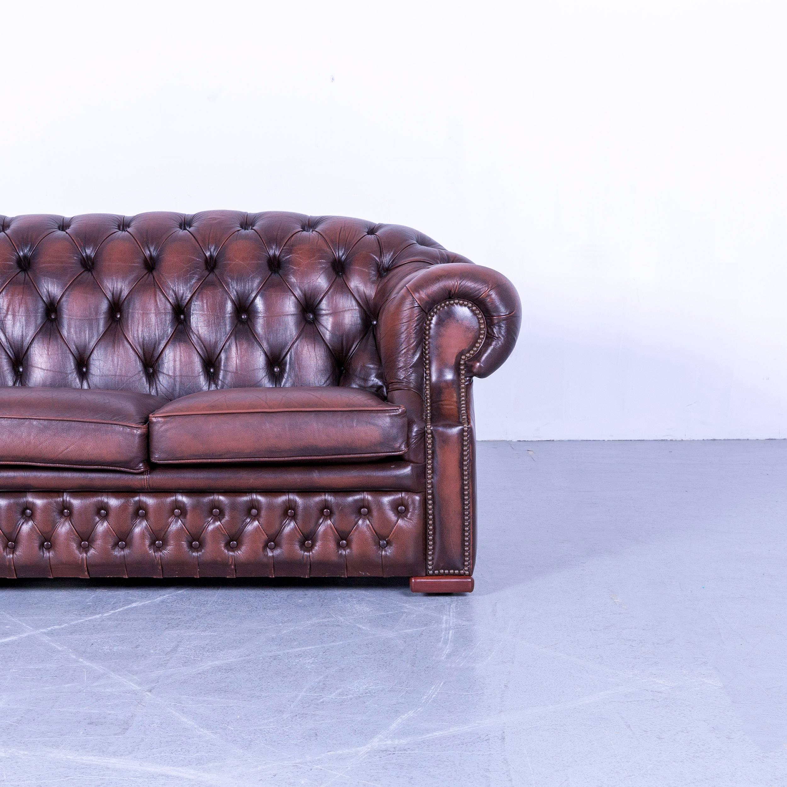 chesterfield couch