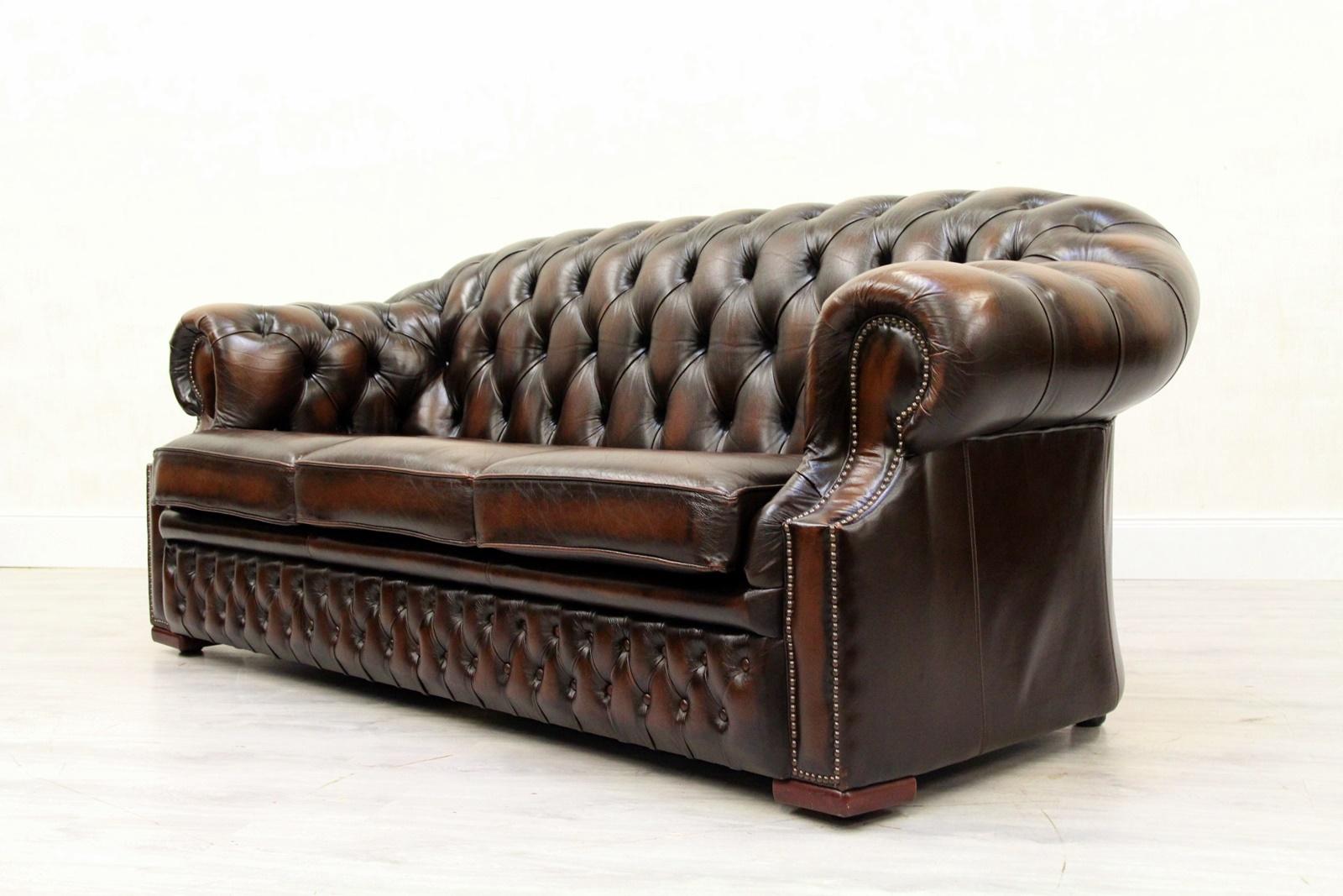 Chesterfield Centurion Sofa Leather Antique Vintage Couch, English For Sale 1