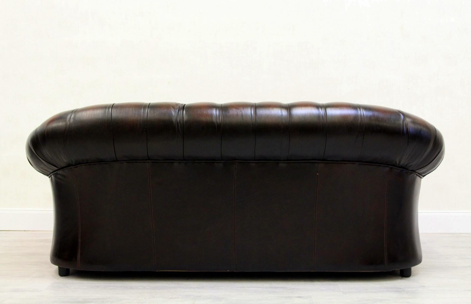 Chesterfield Centurion Sofa Leather Antique Vintage Couch English For Sale 4