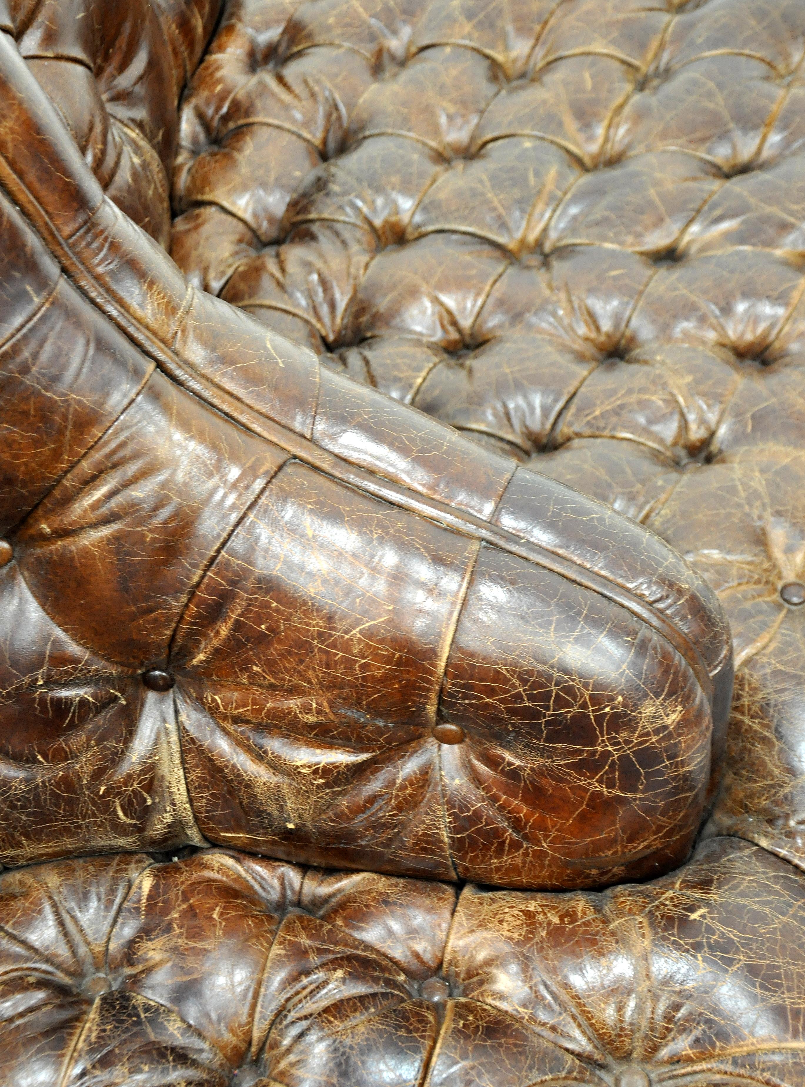 Chesterfield Distressed Leather and Brass Round Sofa 4