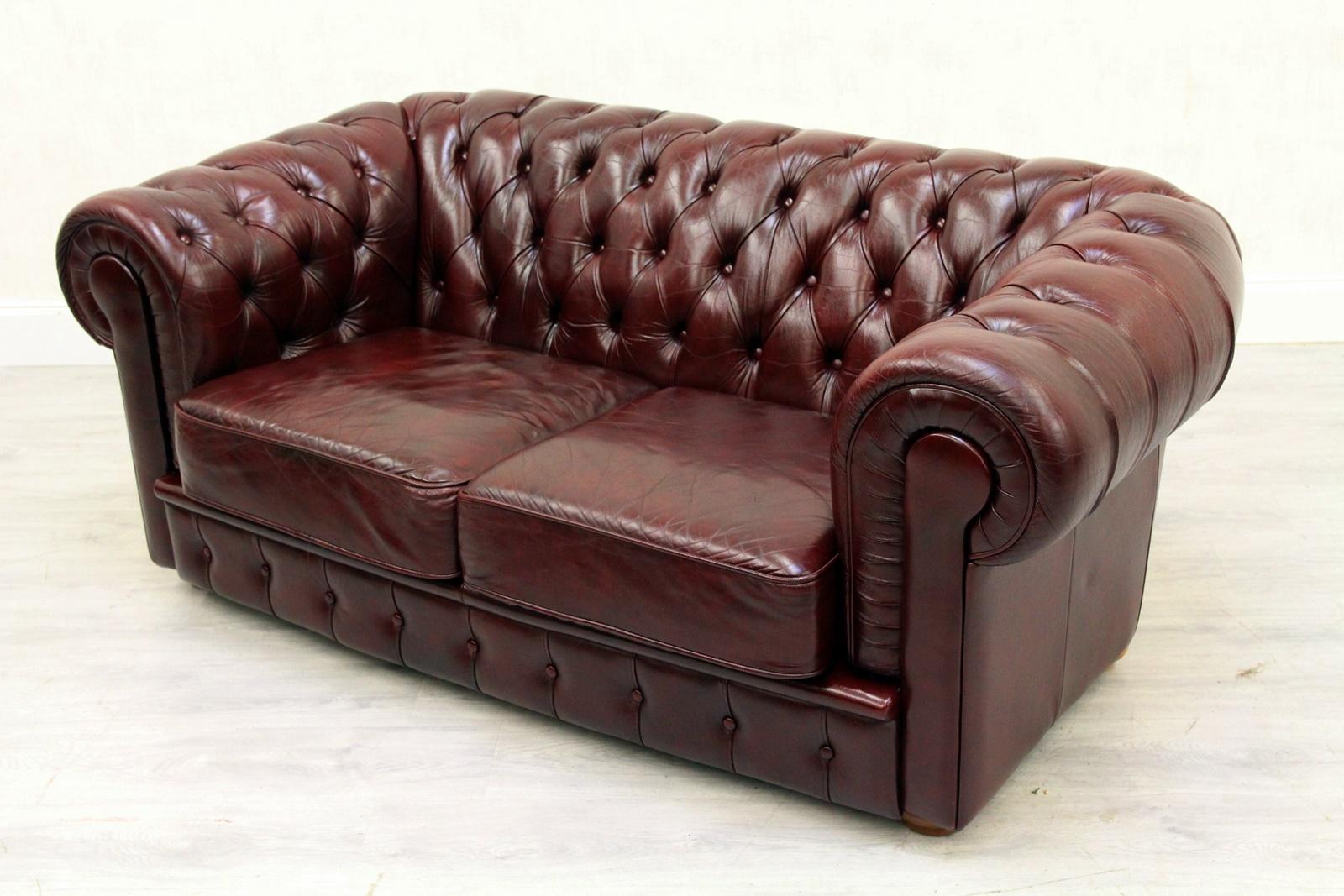 Late 20th Century Chesterfield English Sofa Leather Antique Vintage Couch Chippendale For Sale