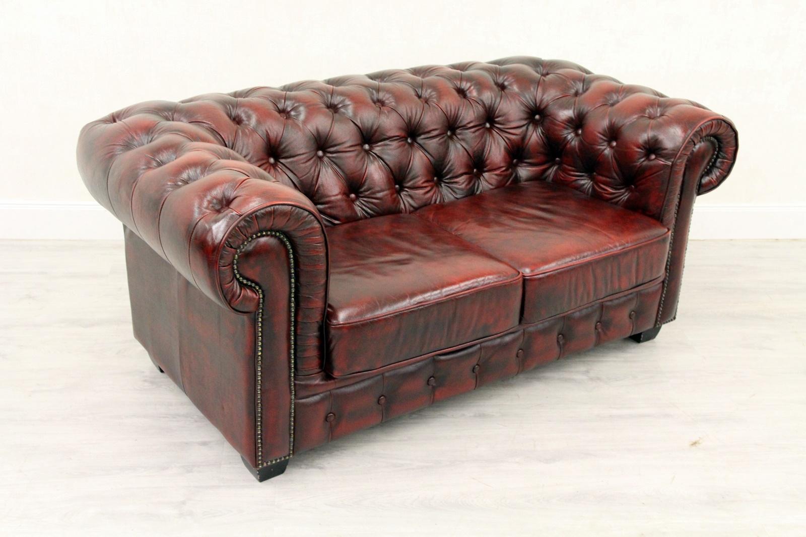 Chesterfield English Sofa Leather Antique Vintage Couch Chippendale im Angebot 3