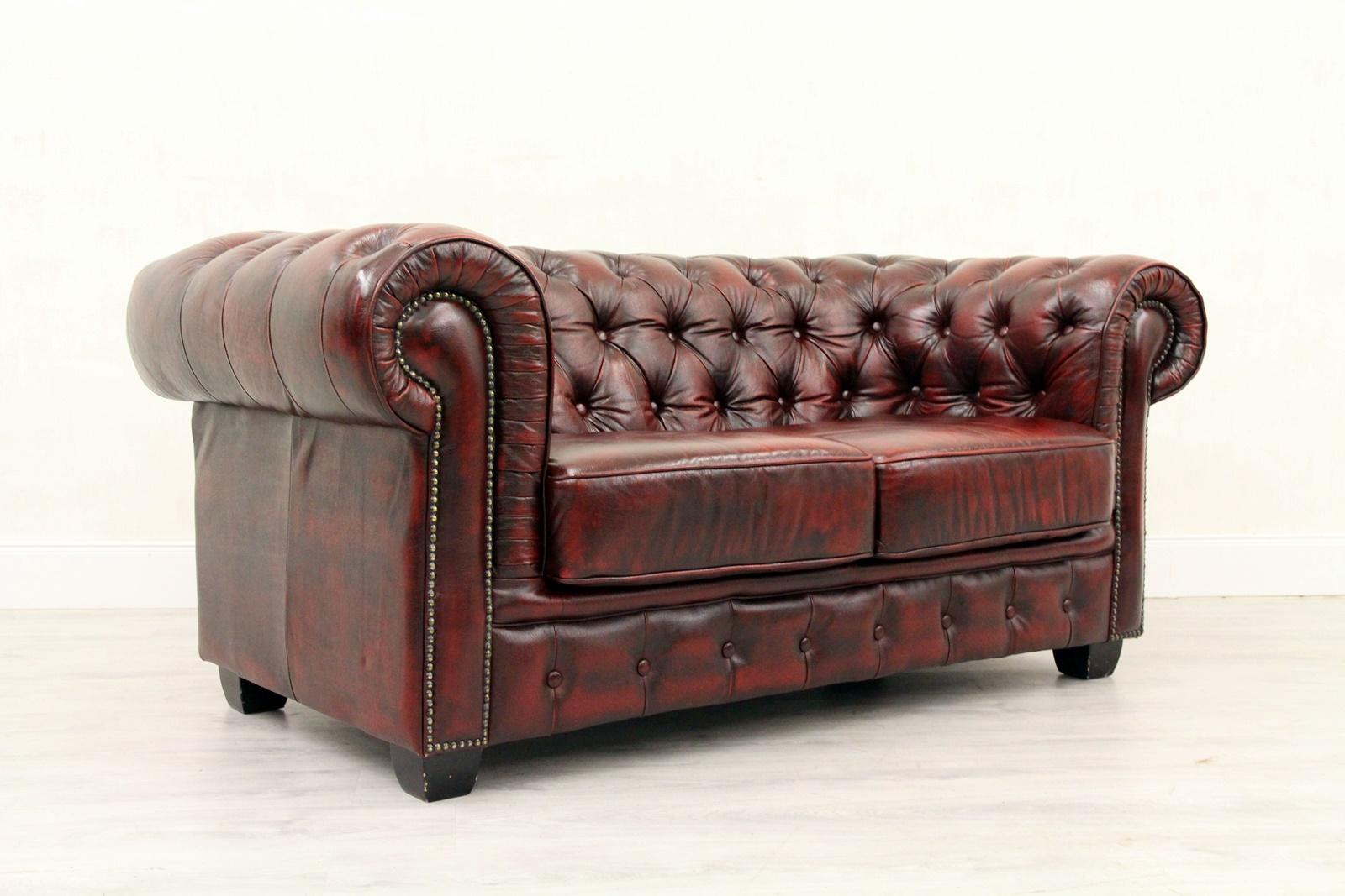 Chesterfield English Sofa Leather Antique Vintage Couch Chippendale im Angebot 4