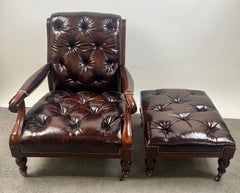 Chesterfield-Sessel im englischen Stil aus getuftetem Leder mit Ottomane von Hickory