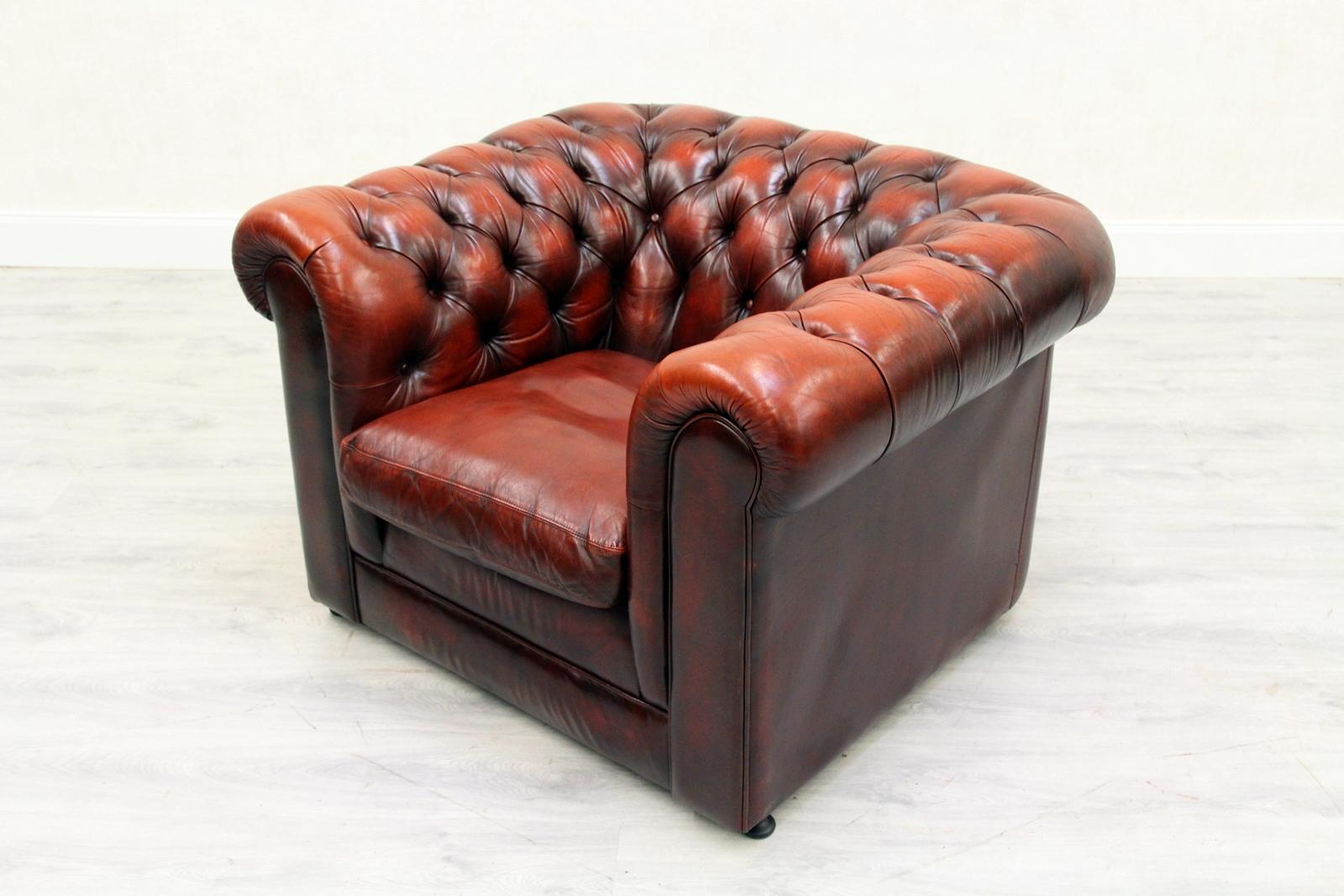 Late 20th Century Chesterfield Leather Armchair Antique Vintage English Armchair Oxblood For Sale