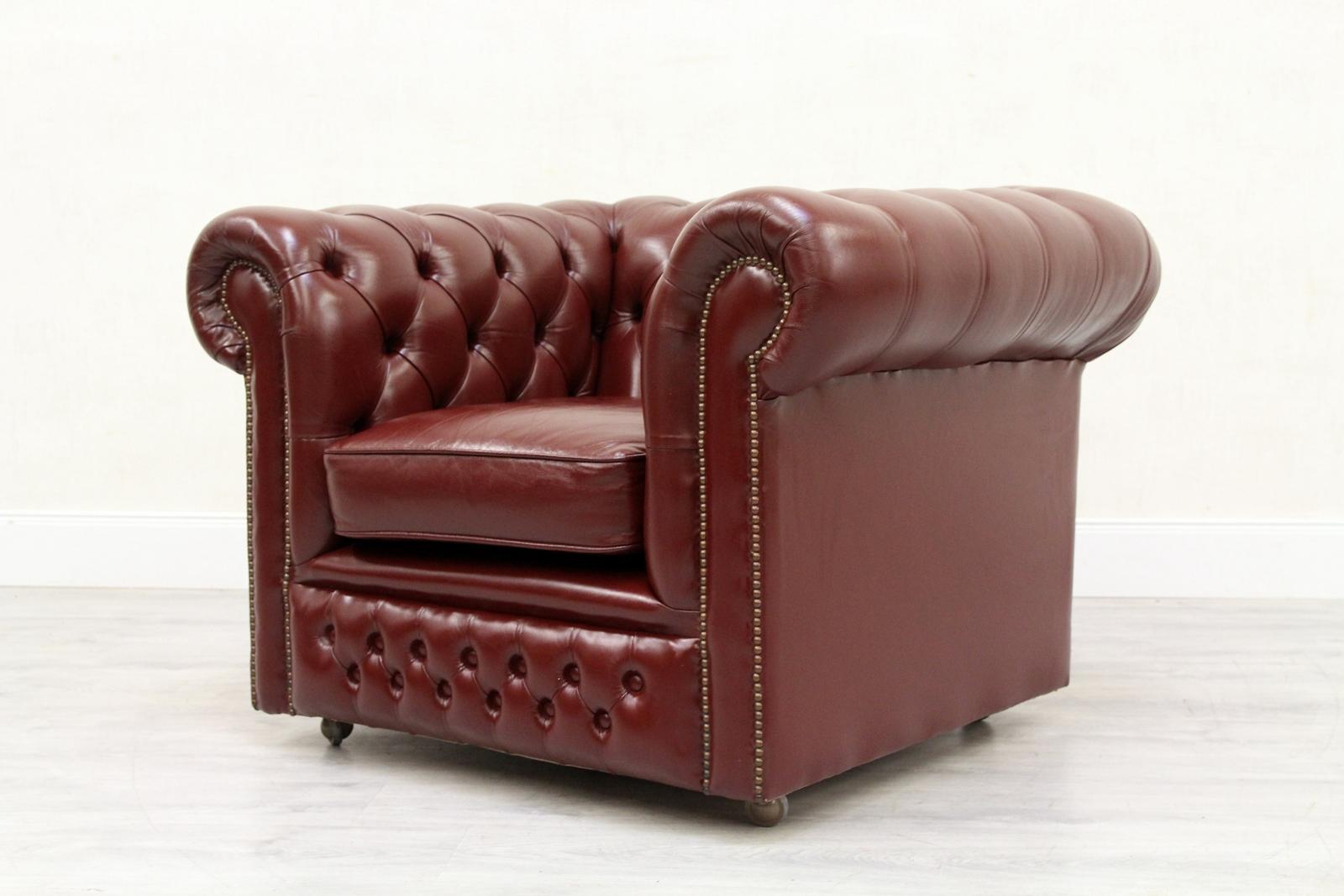 Late 20th Century Chesterfield Leather Armchair Antique Vintage English Armchair Oxblood For Sale
