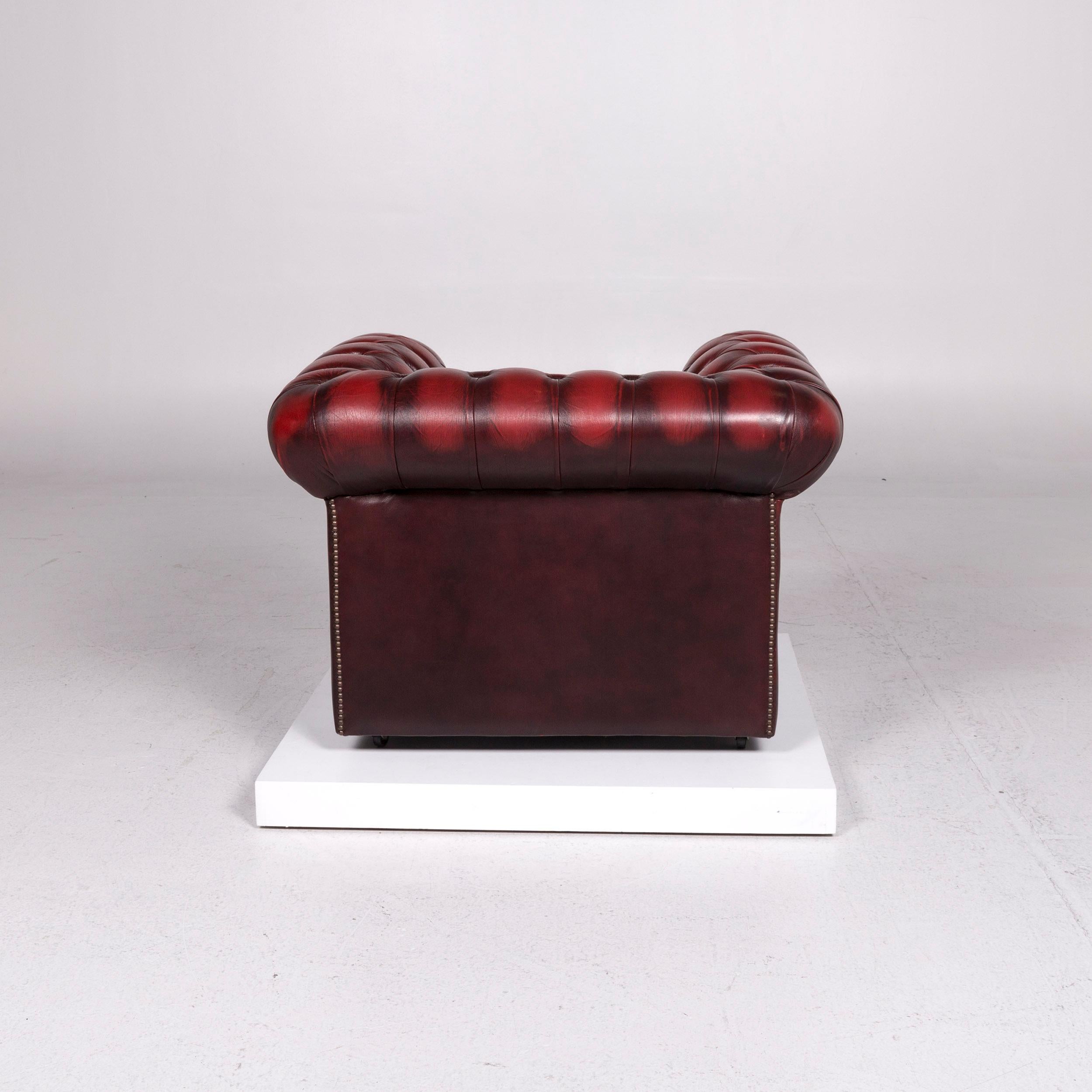 Fauteuil Chesterfield en cuir rouge Wine Red Retro 1