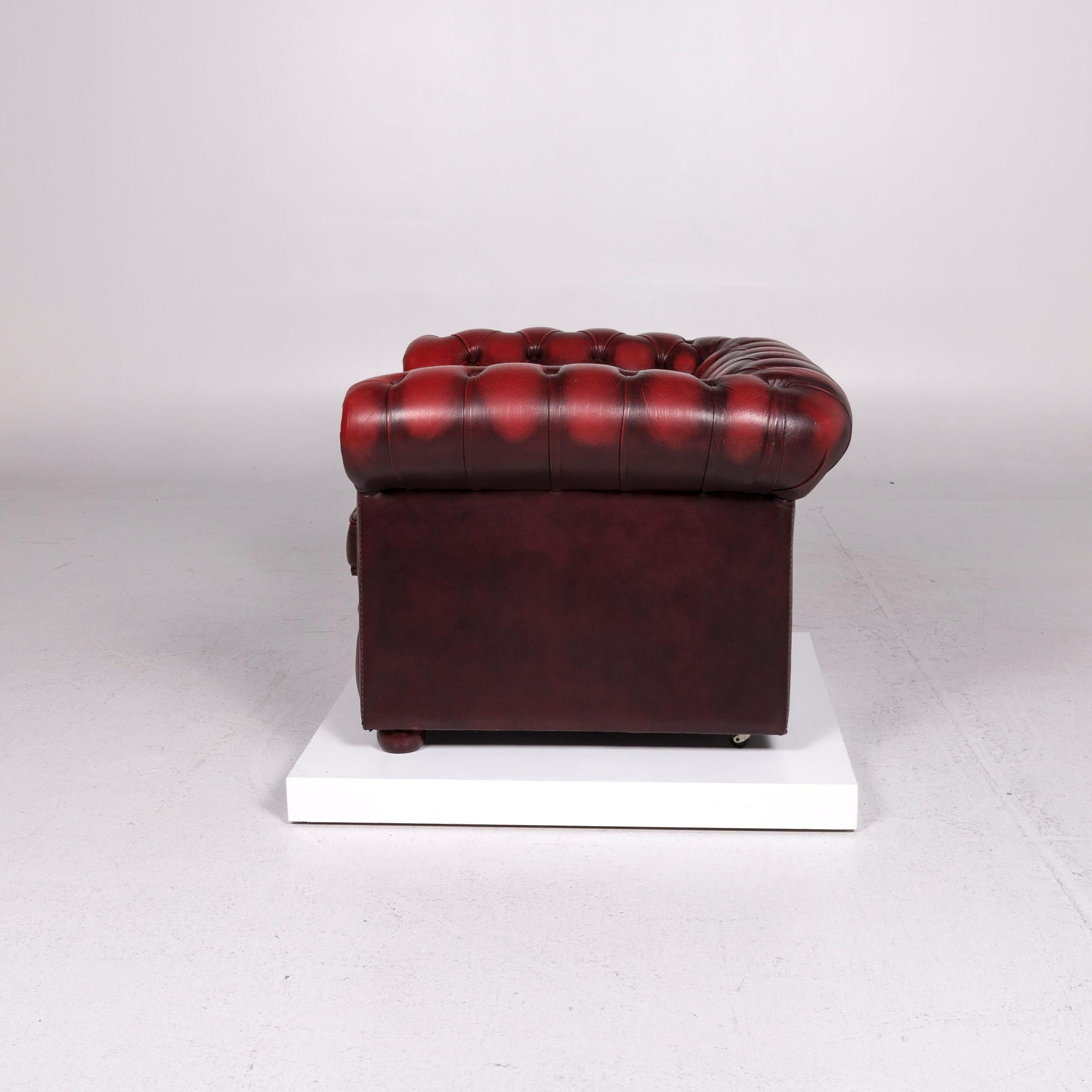 Fauteuil Chesterfield en cuir rouge Wine Red Retro 2
