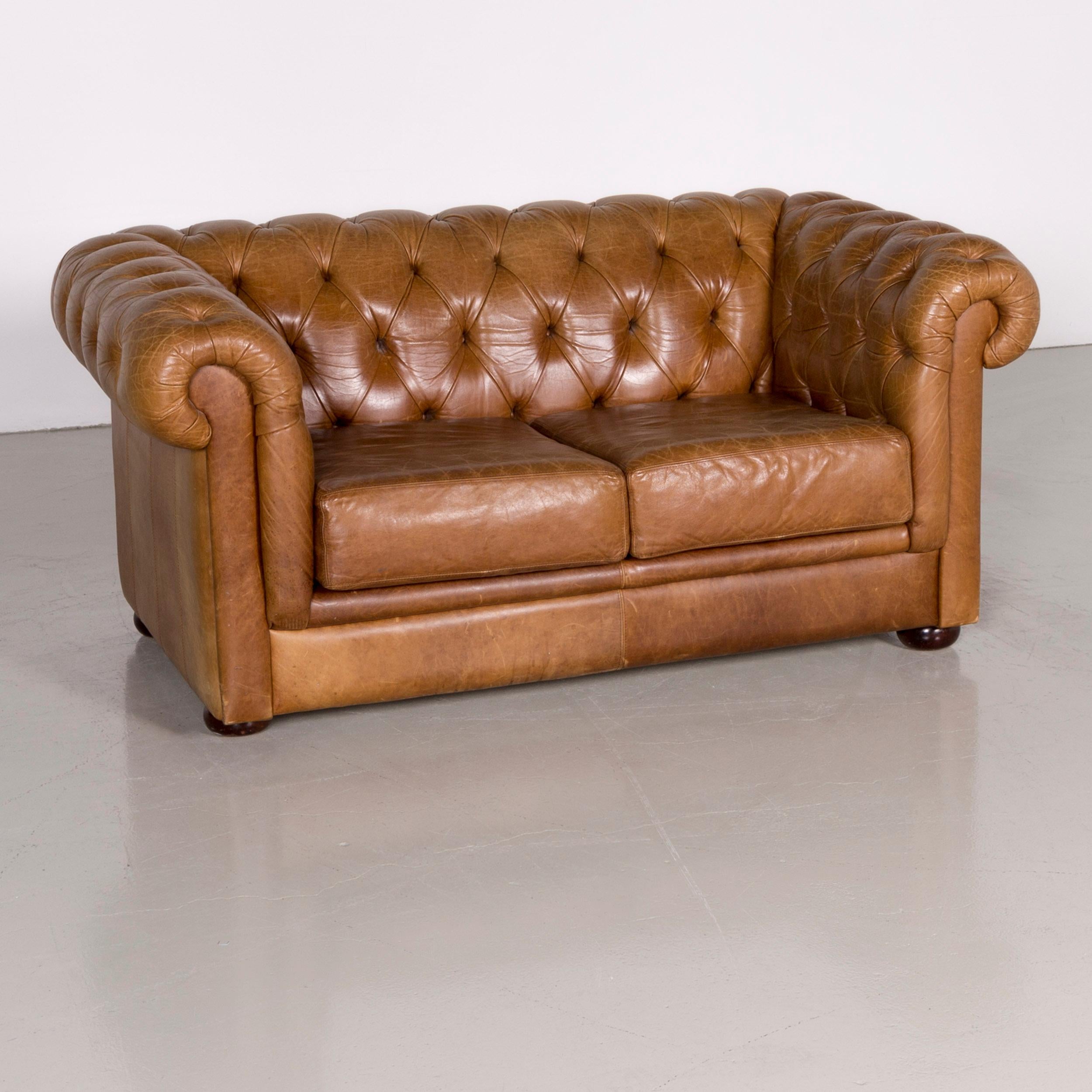 Chesterfield Leather Sofa Armchair Set Brown Red Vintage Two-Seat Couch In Fair Condition For Sale In Cologne, DE