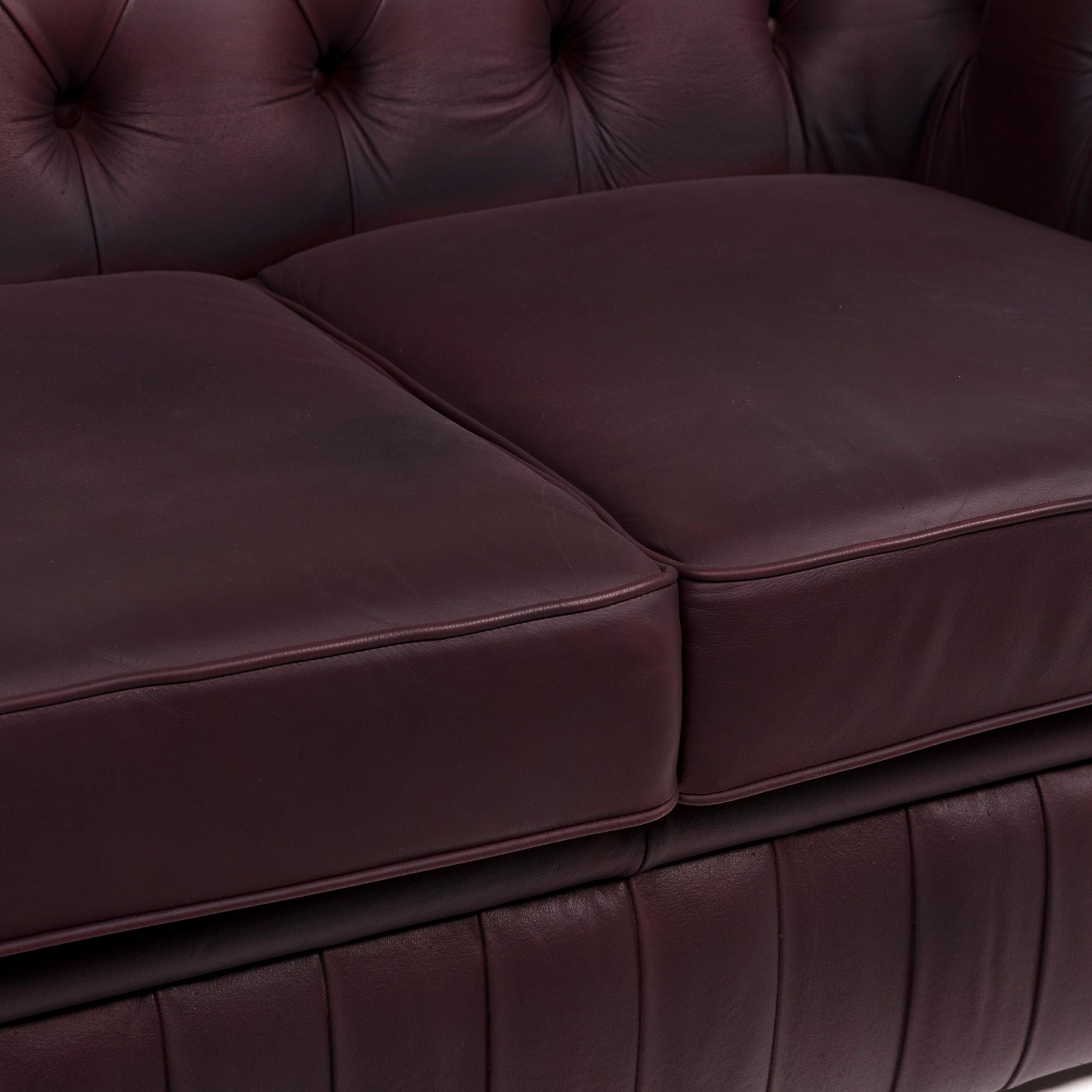 We bring to you a Chesterfield leather sofa brown purple two-seat retro couch.

 

 Product measurements in centimeters:
 

Depth 95
Width 158
Height 84
Seat-height 43
Rest-height 65
Seat-depth 55
Seat-width 95
Back-height 41.