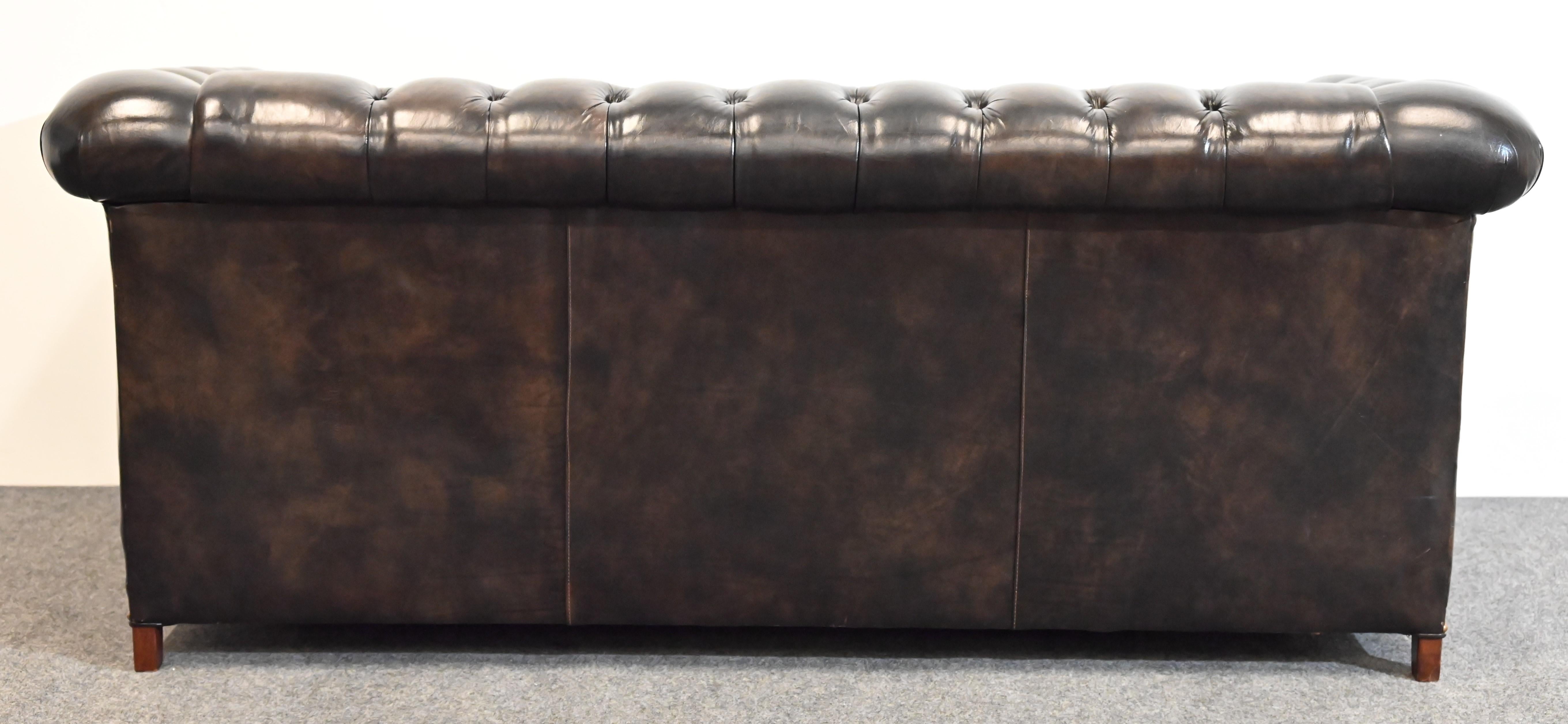 Chesterfield Leather Sofa by Leathercraft, 1970s 2