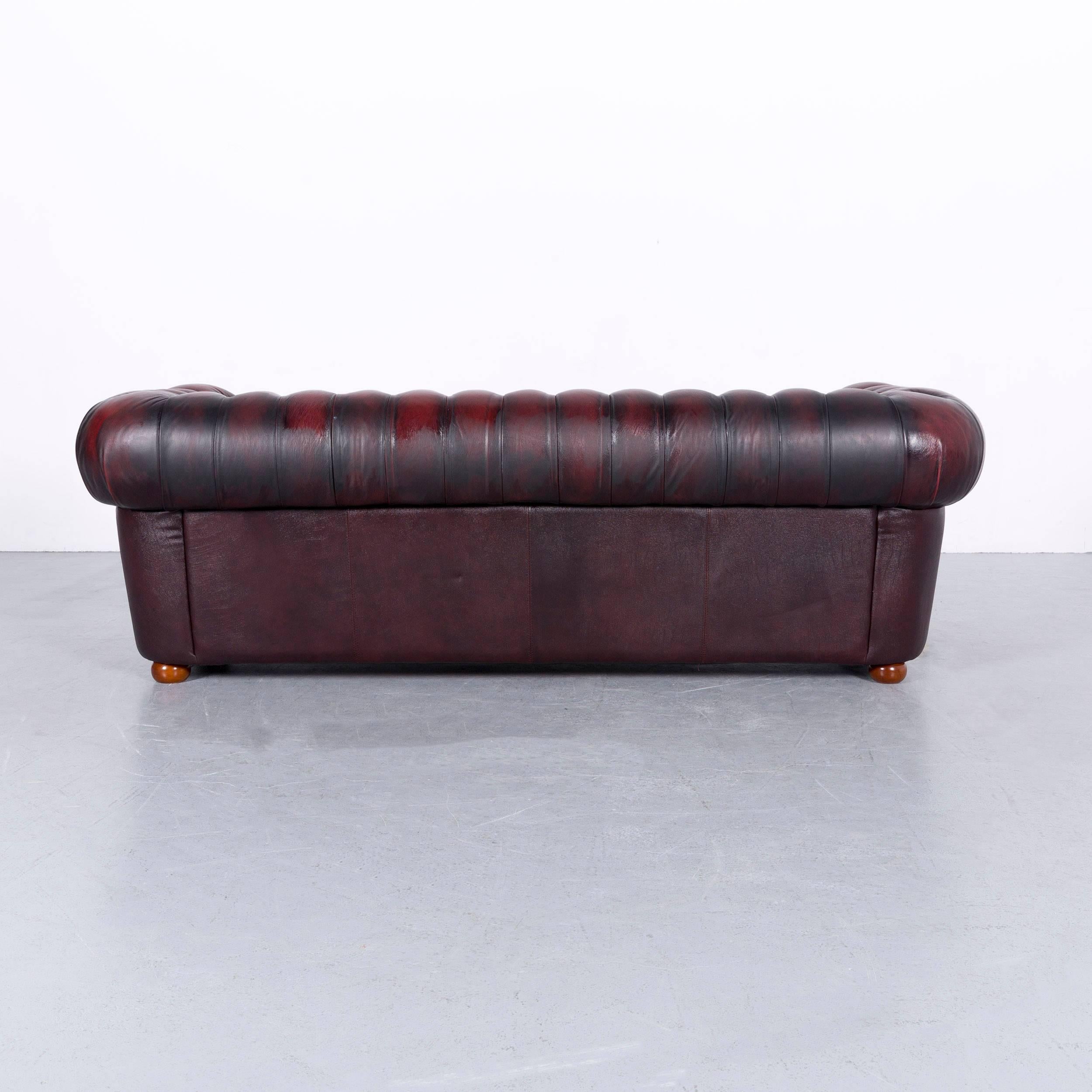 Chesterfield Leather Sofa Red Three-Seat Couch 3