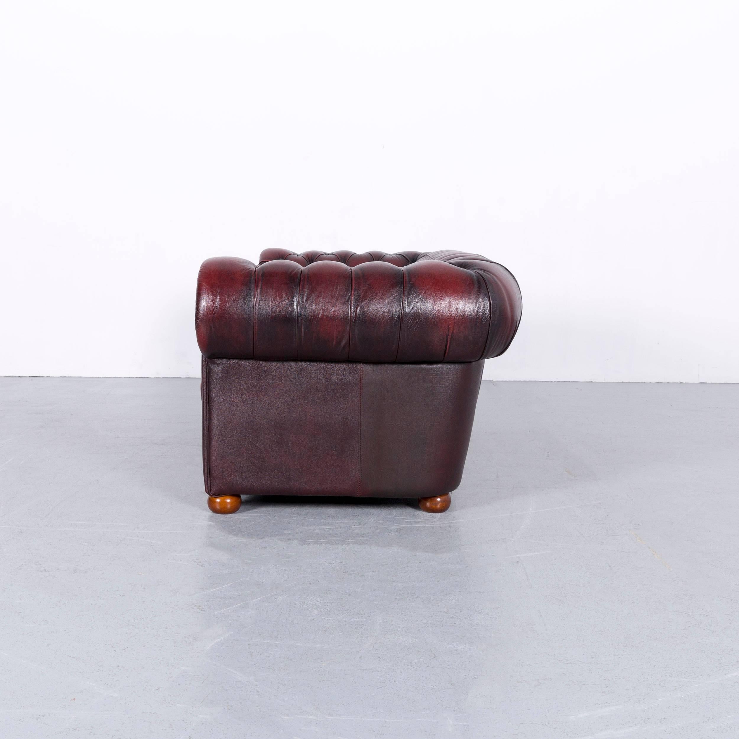 Chesterfield Leather Sofa Red Two-Seat Couch 4