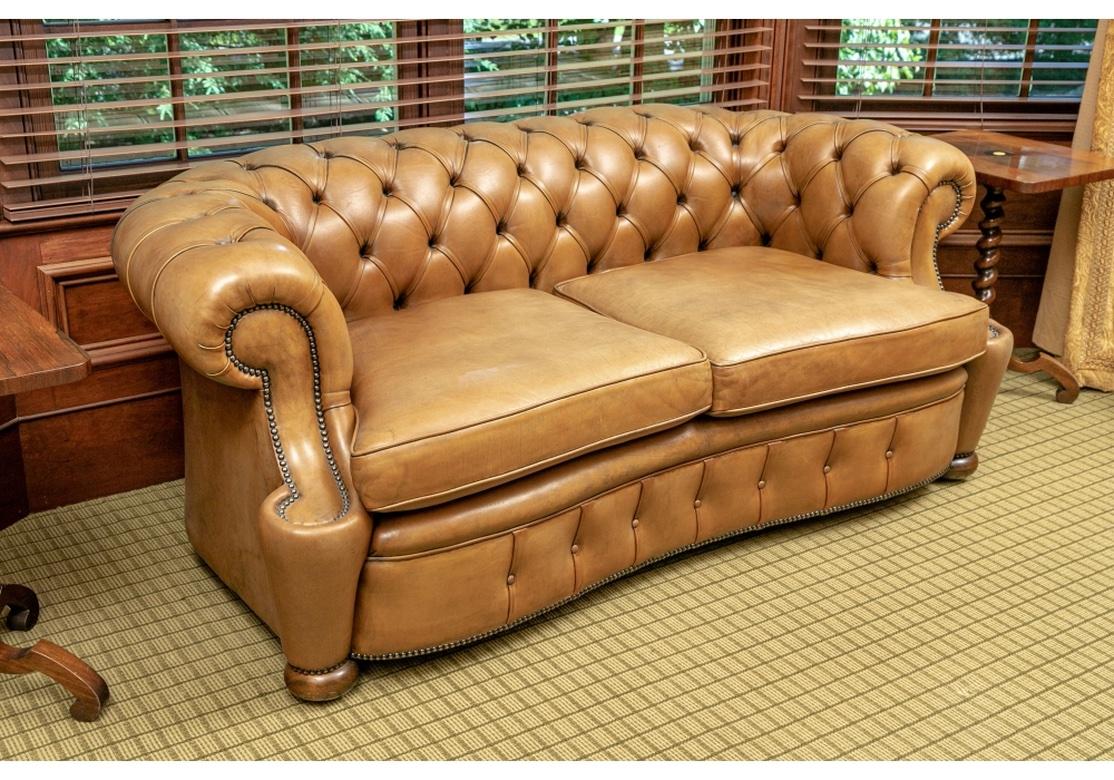 Chesterfield Loveseat in Caramel Tufted Leather For Sale 4