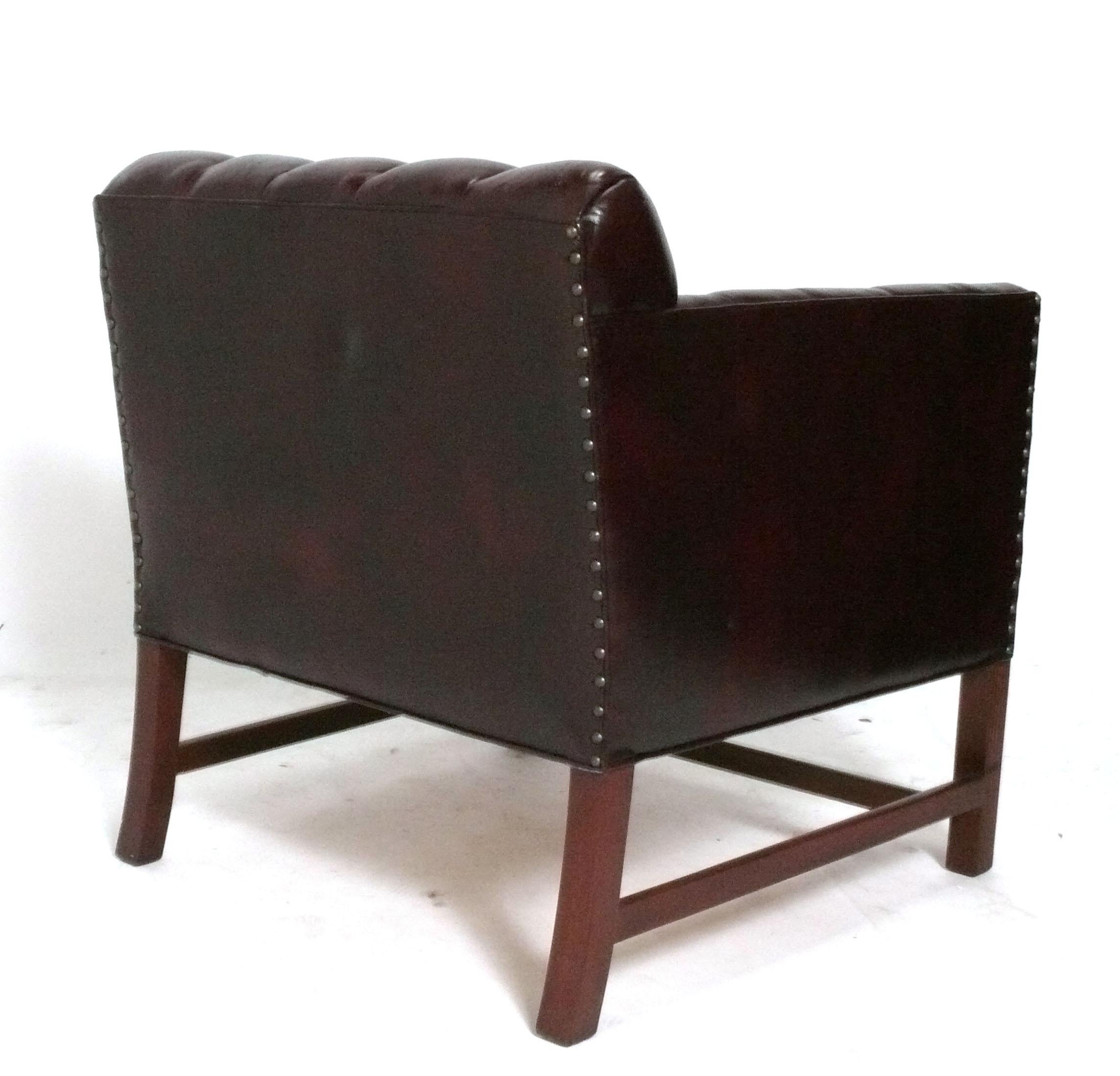 Chesterfield Oxblood Leder Lounge Stuhl von Kittinger im Zustand „Gut“ im Angebot in Atlanta, GA