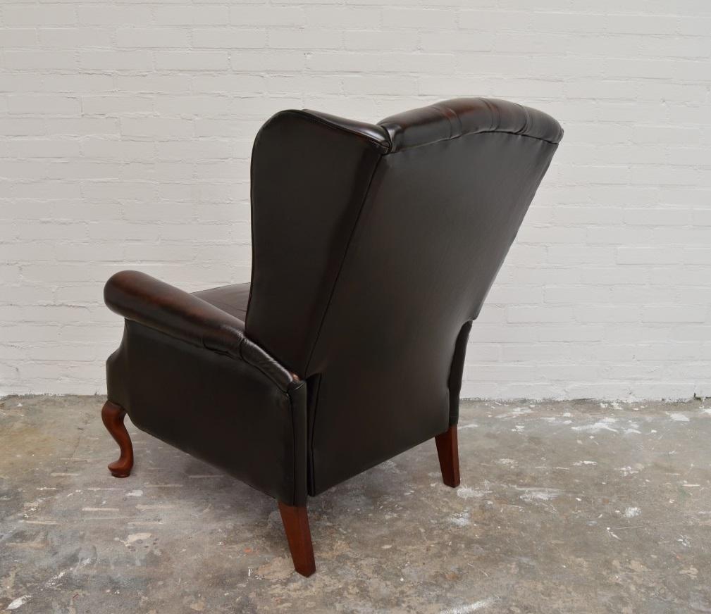 Chesterfield Recliner Relax Chair In Good Condition In Eindhoven, NL