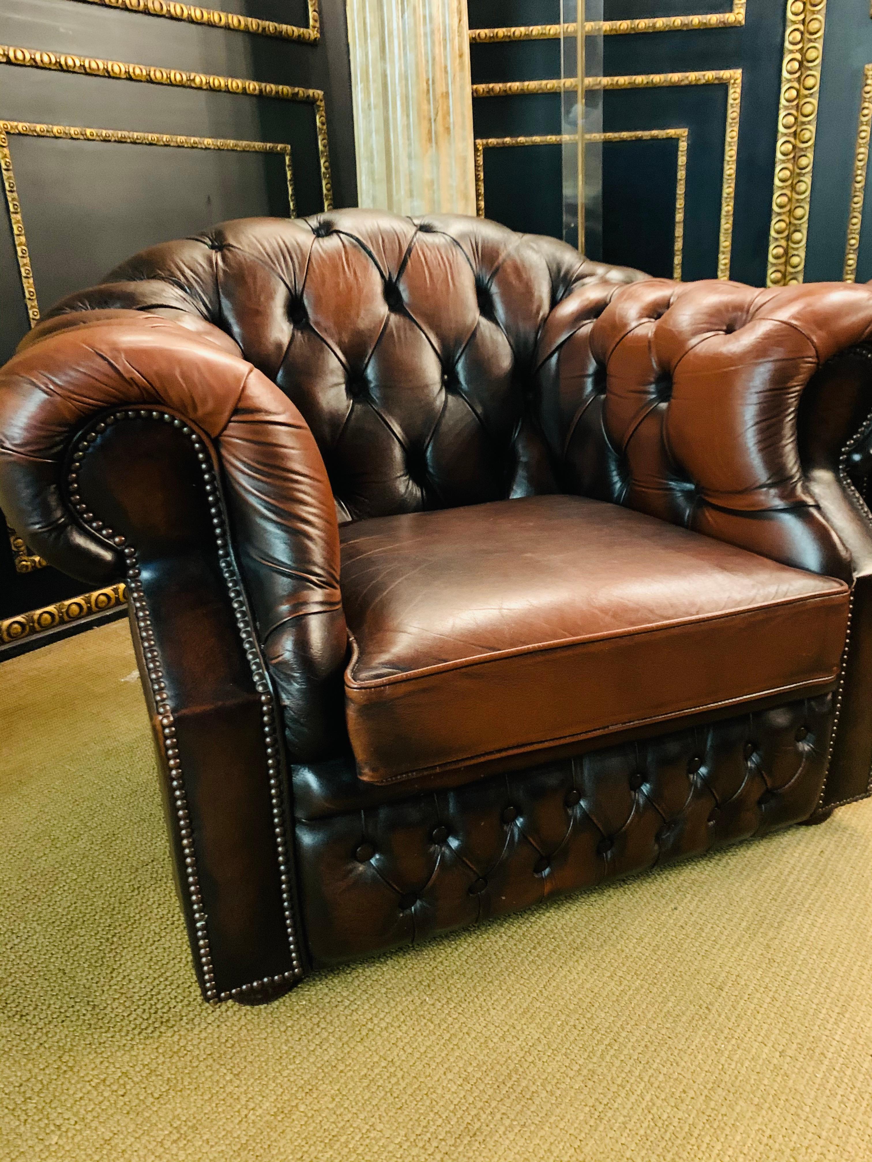 Chesterfield Set Kent Modell 3, 2 Seater and Armchair Brand by Centurion 5