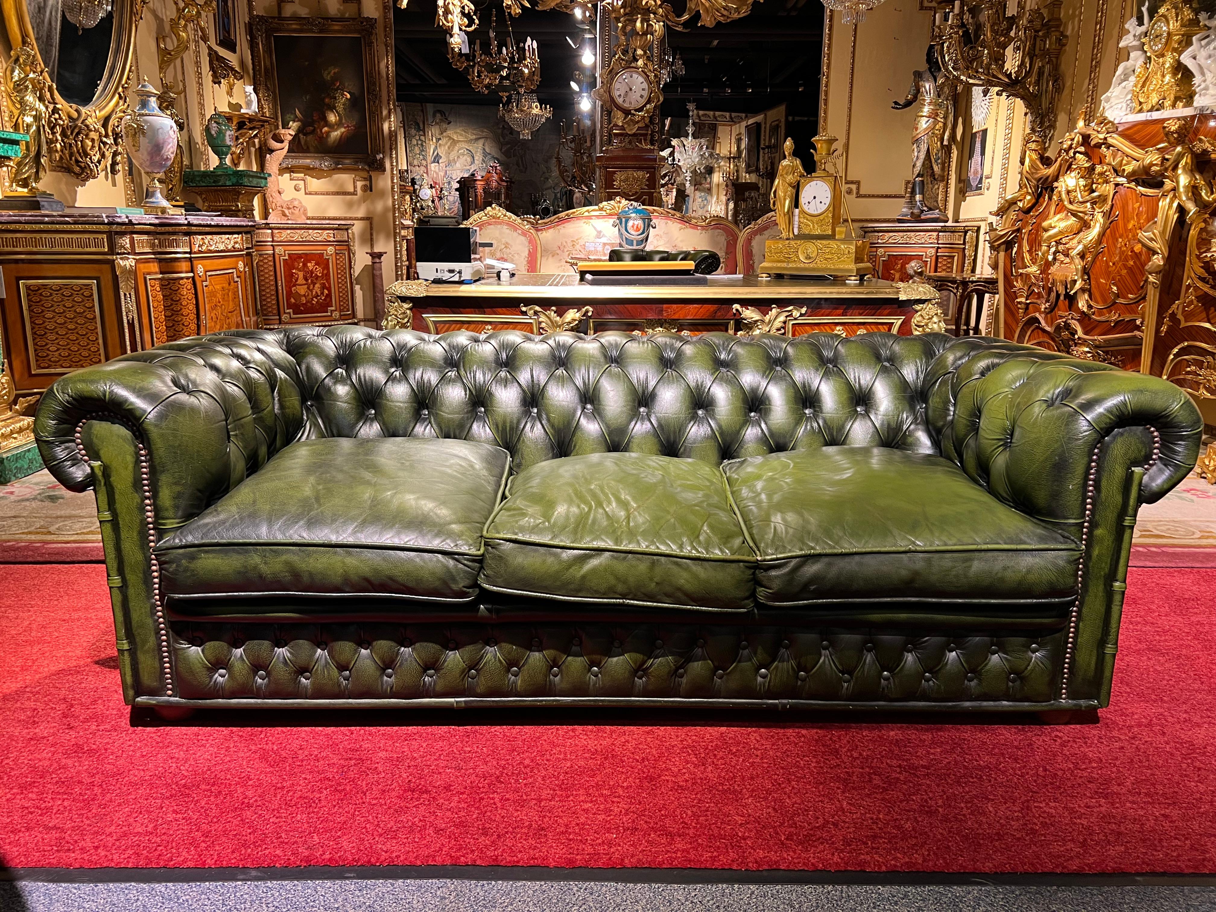 Chesterfield Set Kent Modell 3, 2 Seater and Armchair Brand by Centurion In Good Condition In Berlin, DE