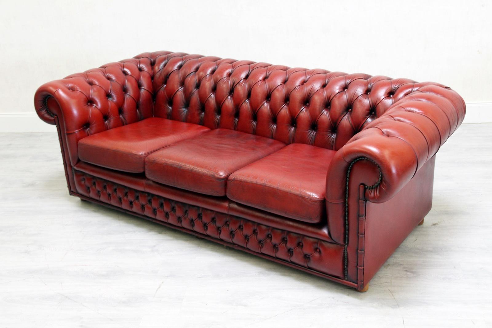 Chesterfield Sofa Garnitur Ledergarnitu Couch Antik 2-Seat 3-Seat, English For Sale 4