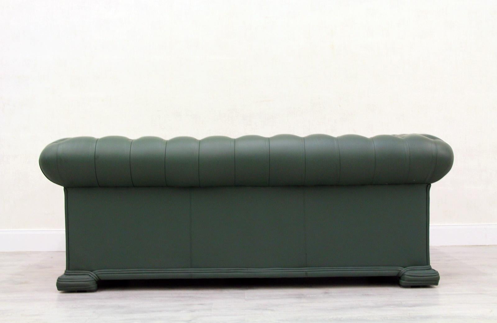 Chesterfield Sofa Leather Antique Vintage Couch English Chippendale Chesterfield For Sale 7